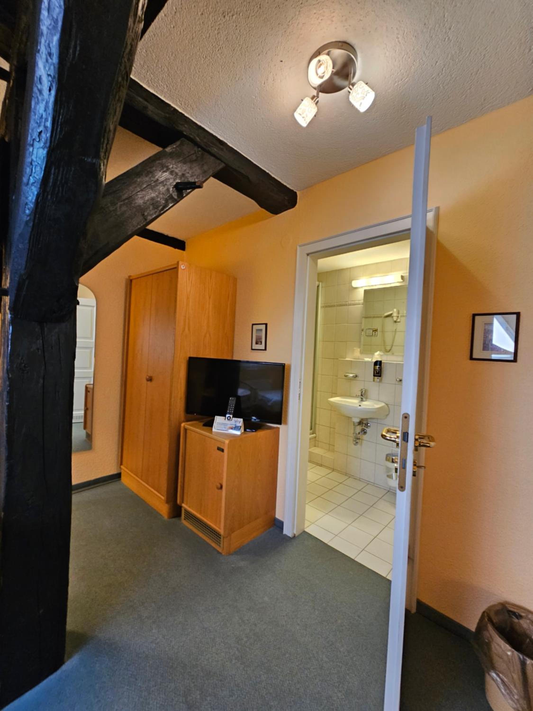 Economy Single Room photo 2