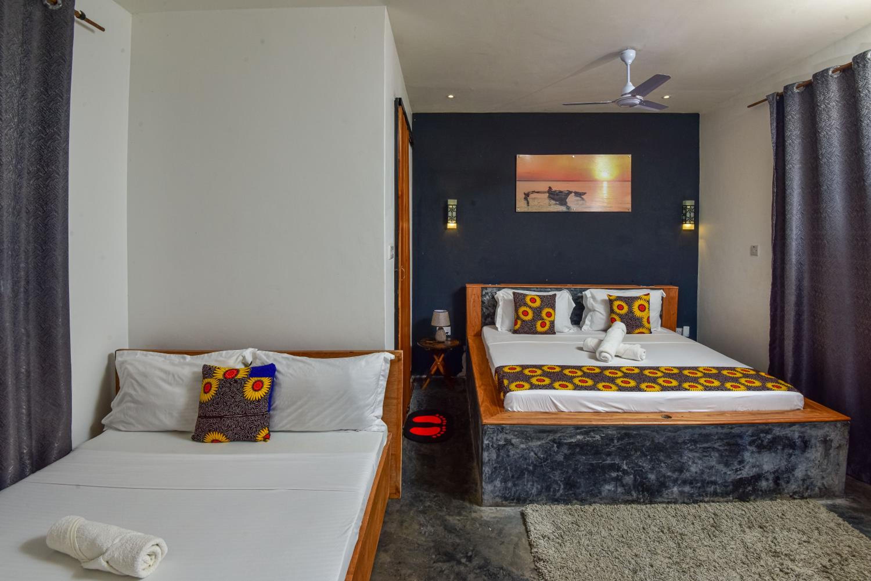 Deluxe Double Room with Balcony photo 1