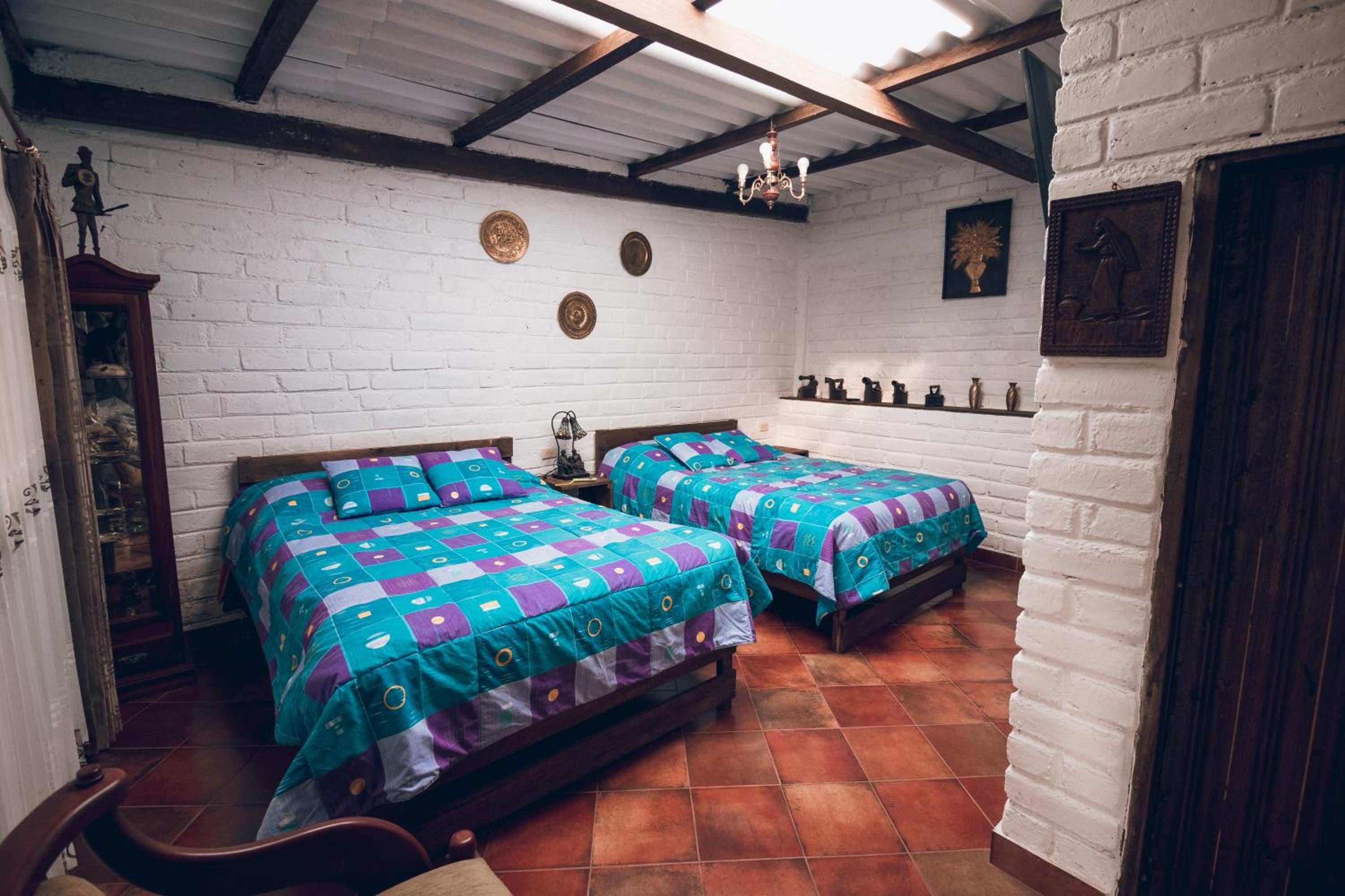 Twin Room with Private Bathroom photo 1