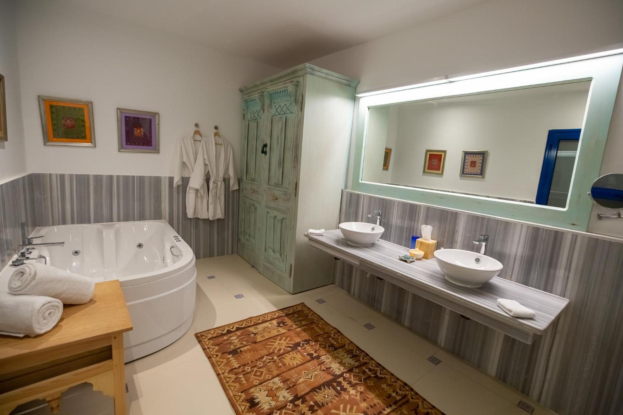 Suite with Terrace photo 1