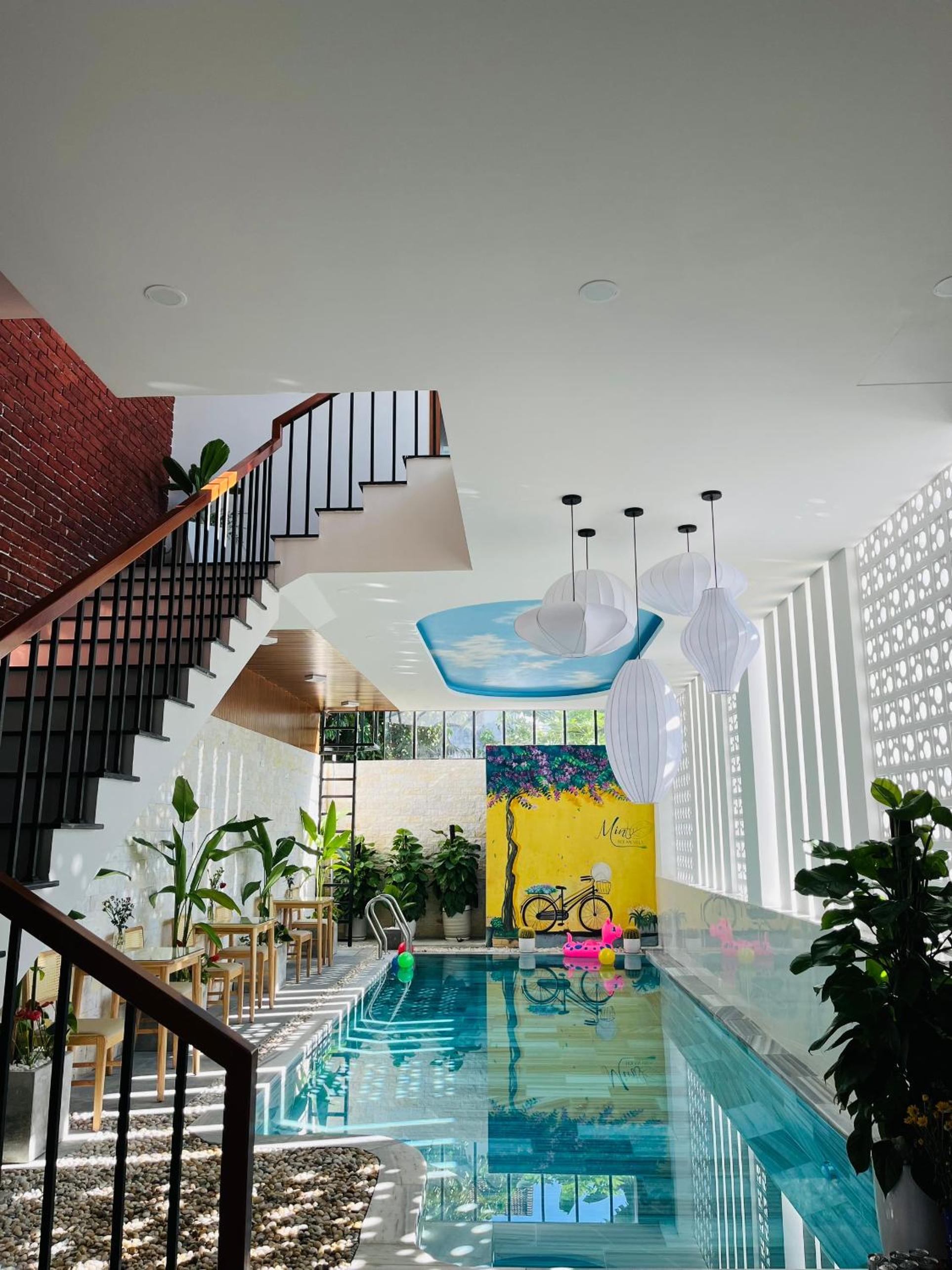 Deluxe King Room - Photo 5