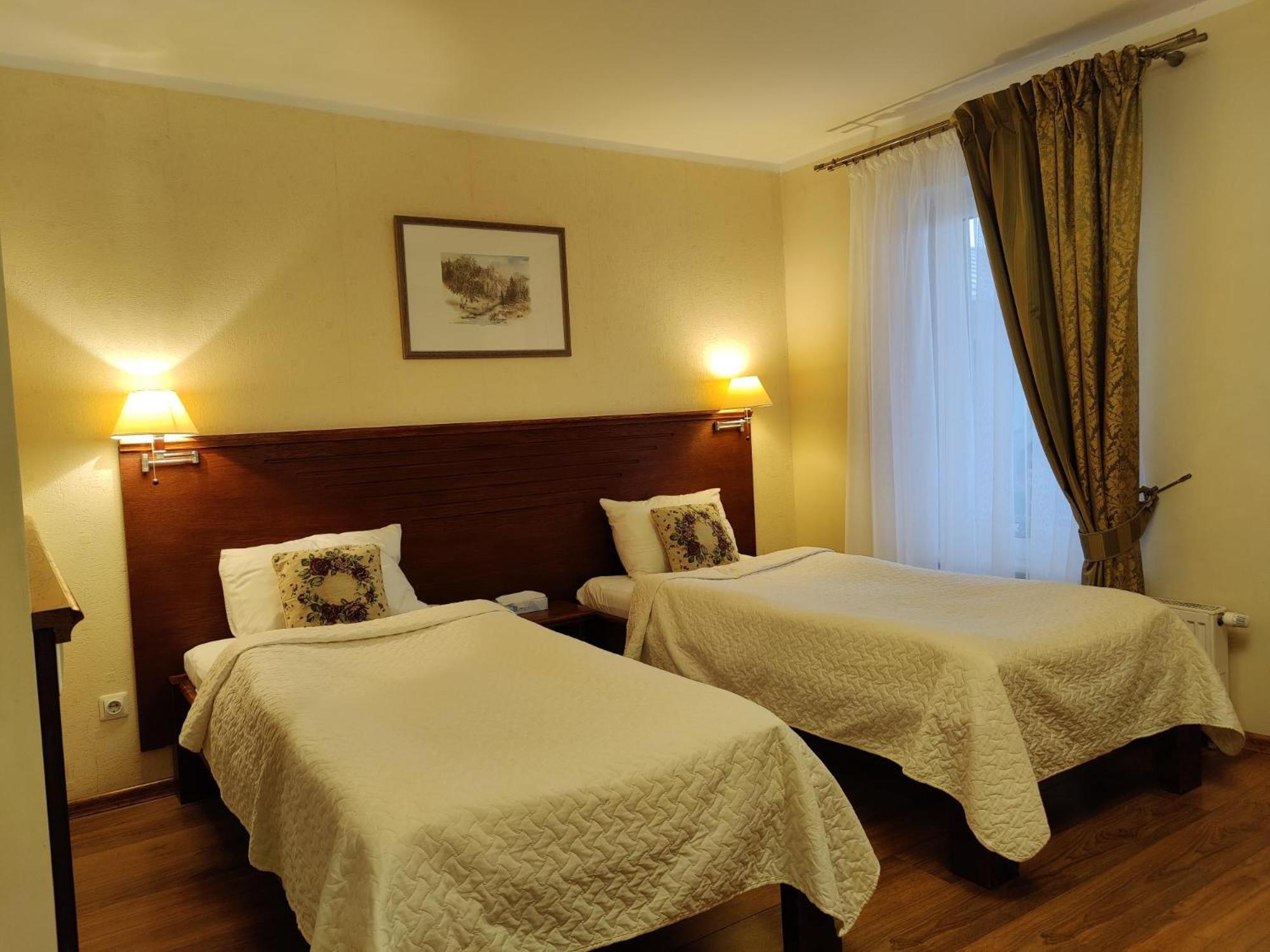 Basic Triple Room - Photo 3