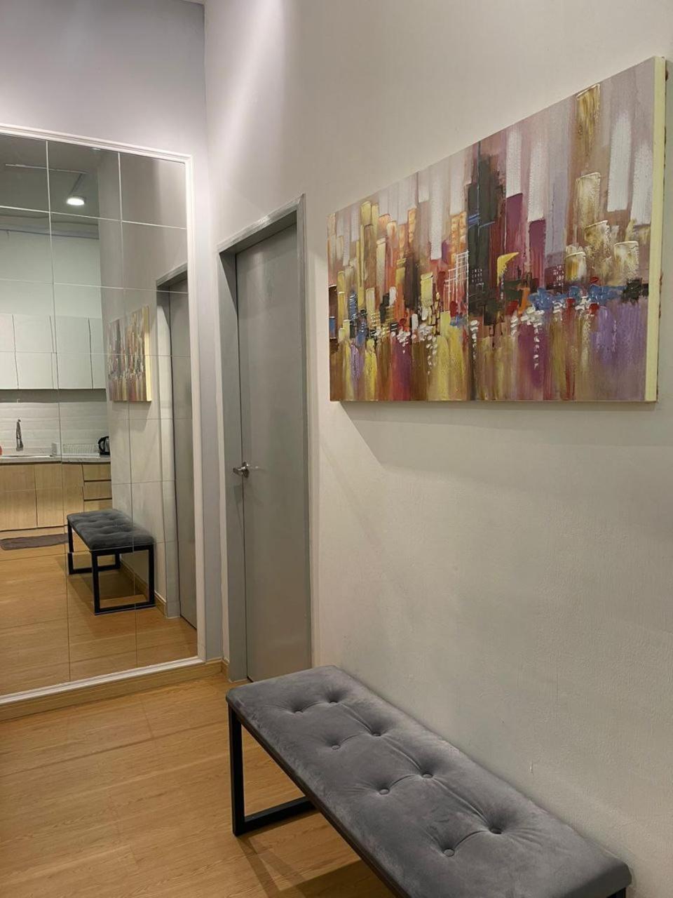 Family Room photo 2