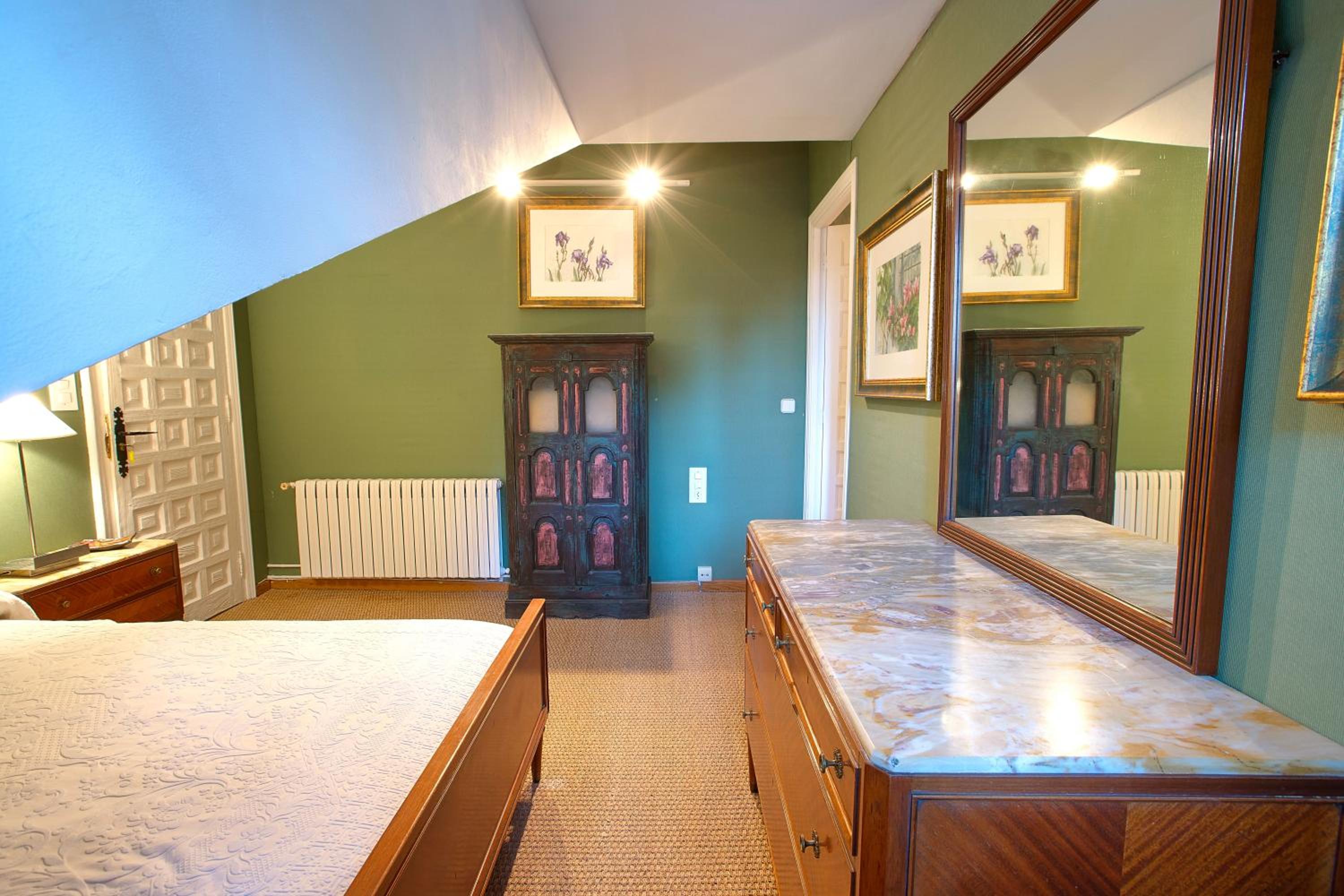 Budget Double Room photo 2