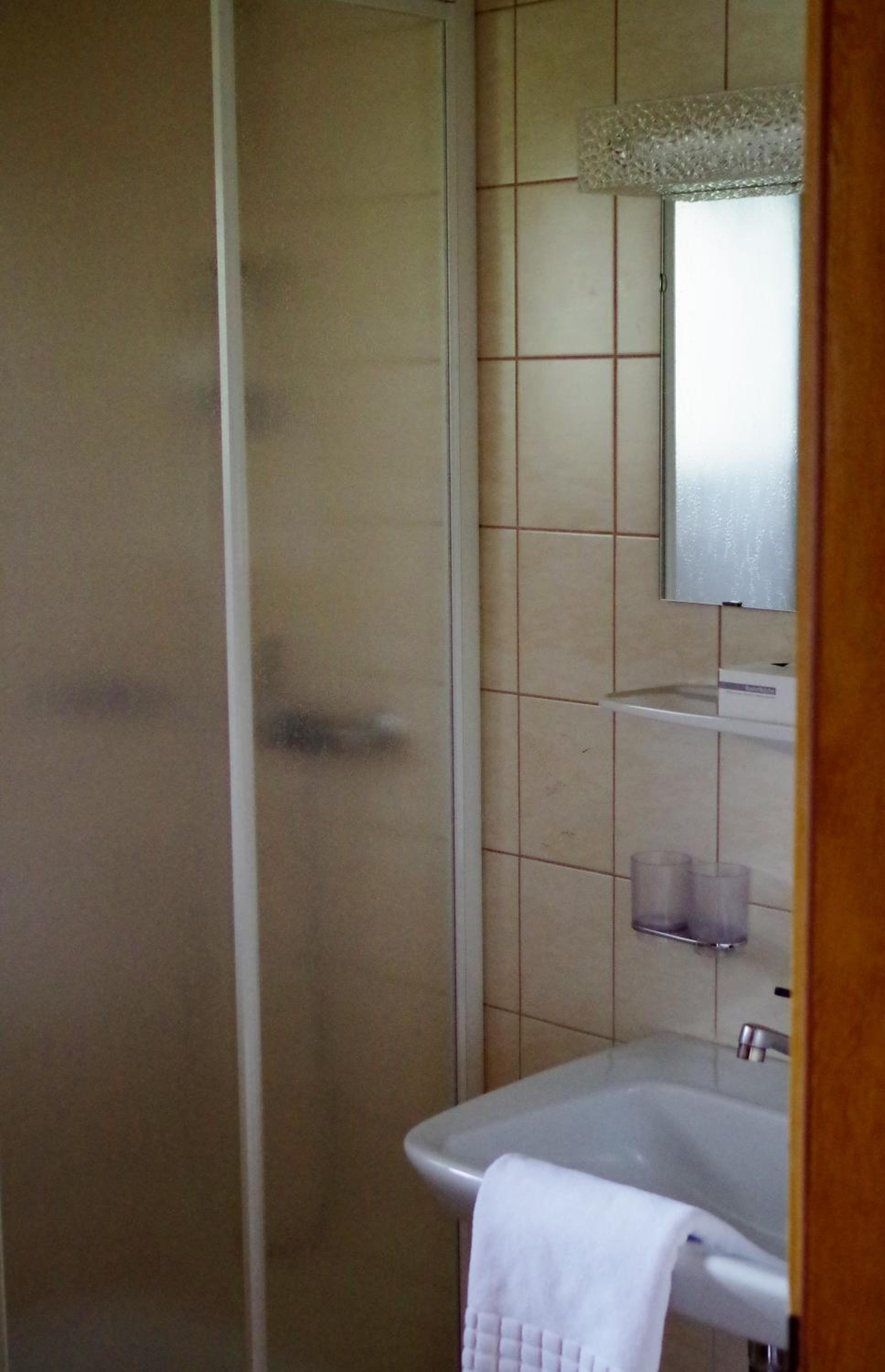 Double Room - Photo 2