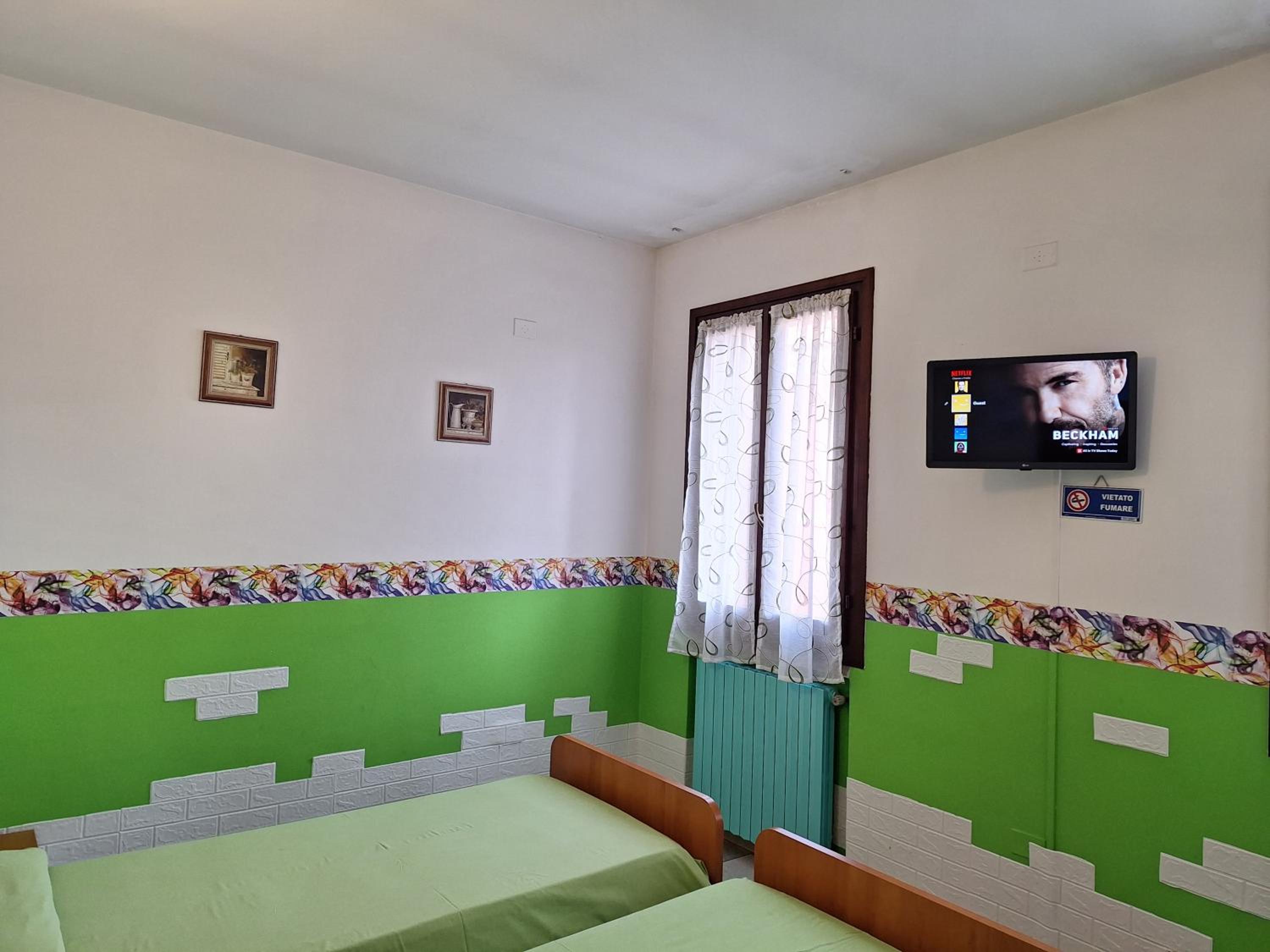 Twin Room photo 2