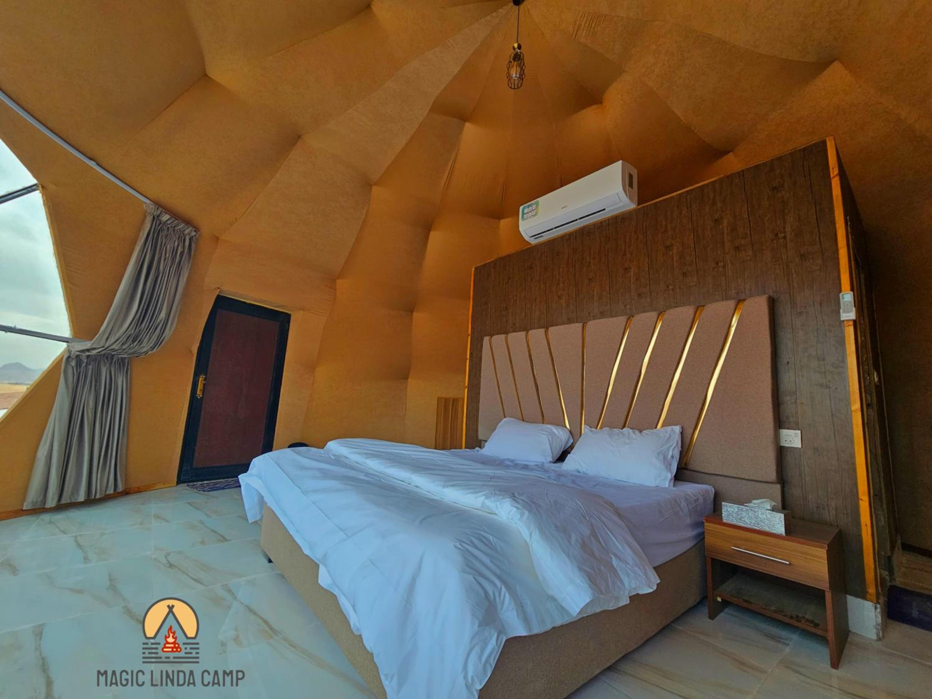 King Room with Mountain View
