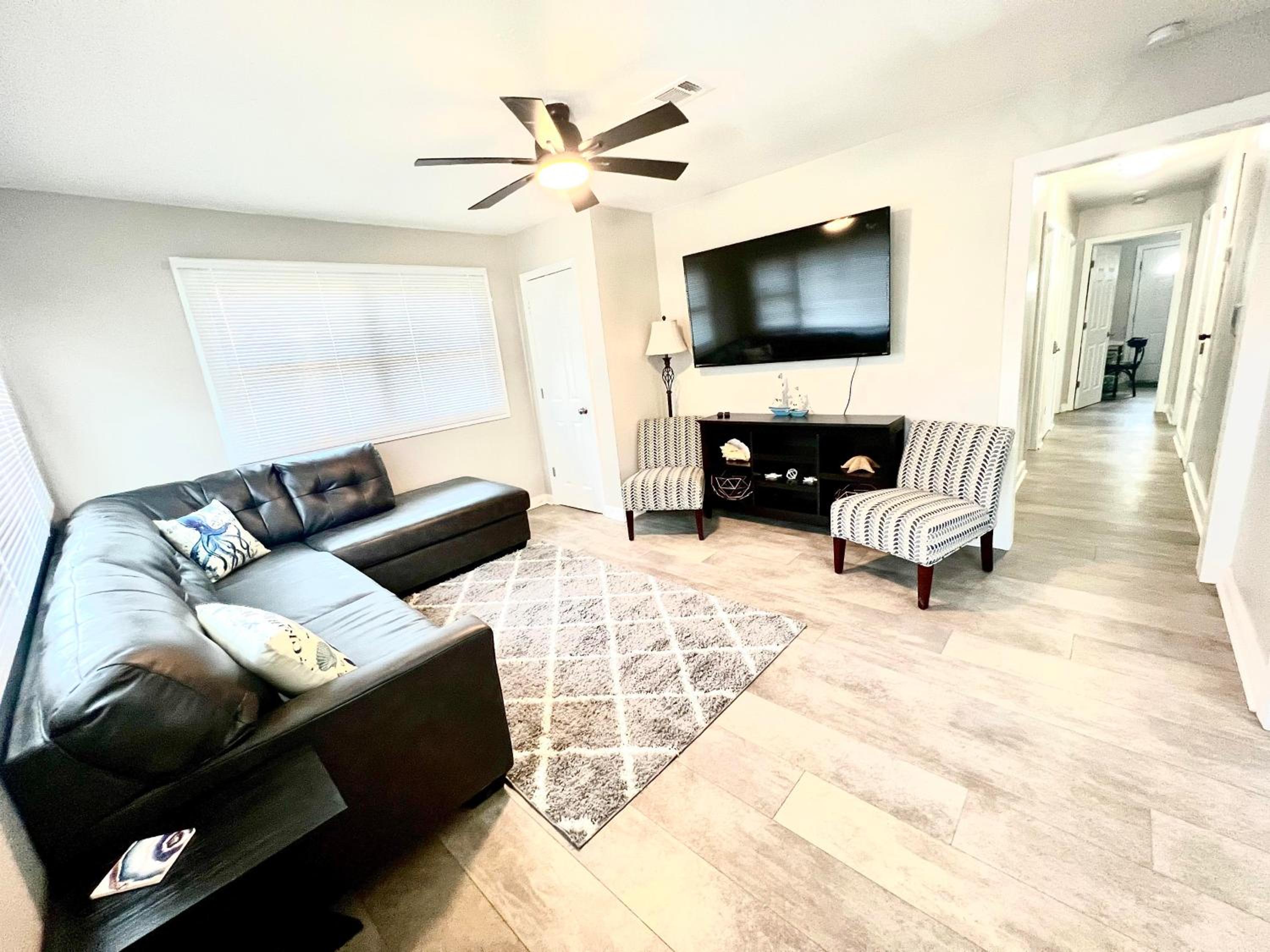 Four-Bedroom House photo 1