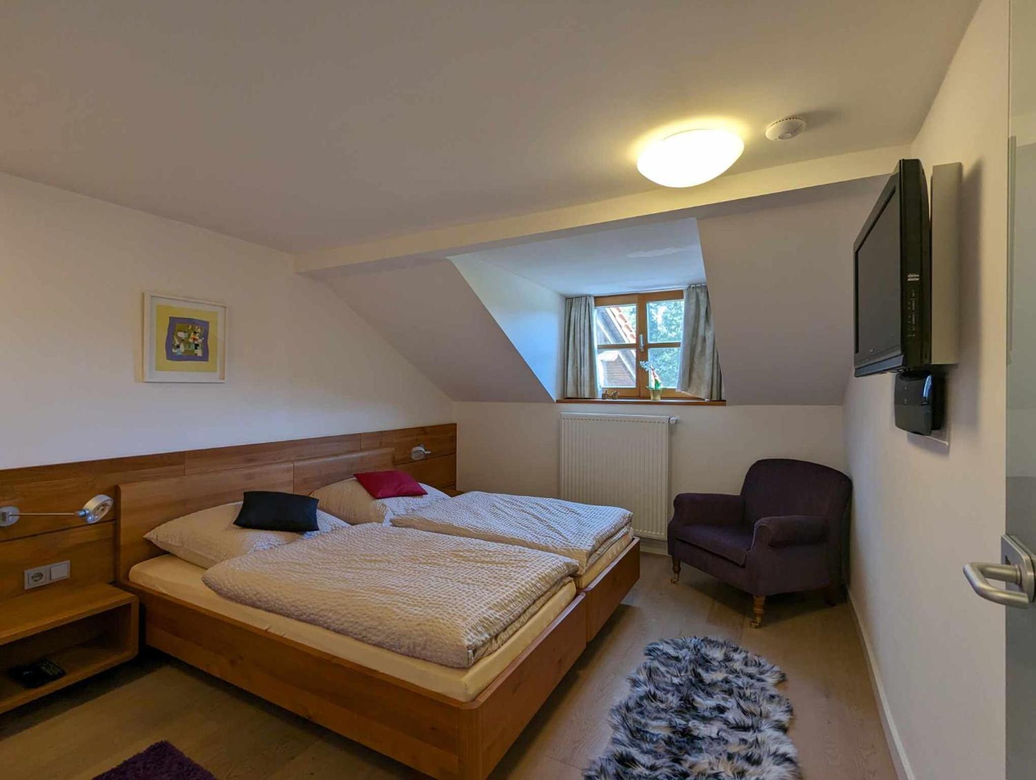 Three-Bedroom Apartment photo 1