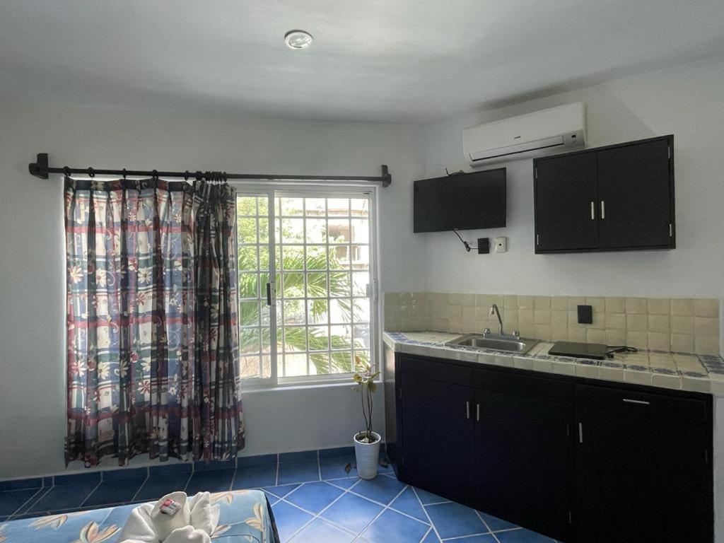 Queen Suite photo 3