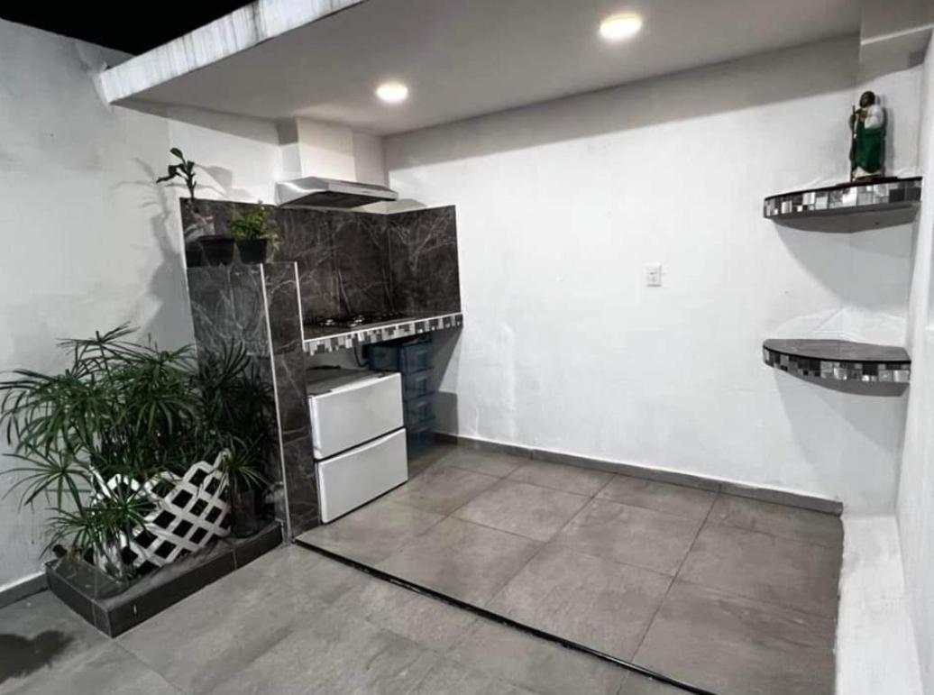 Two-Bedroom House photo 2