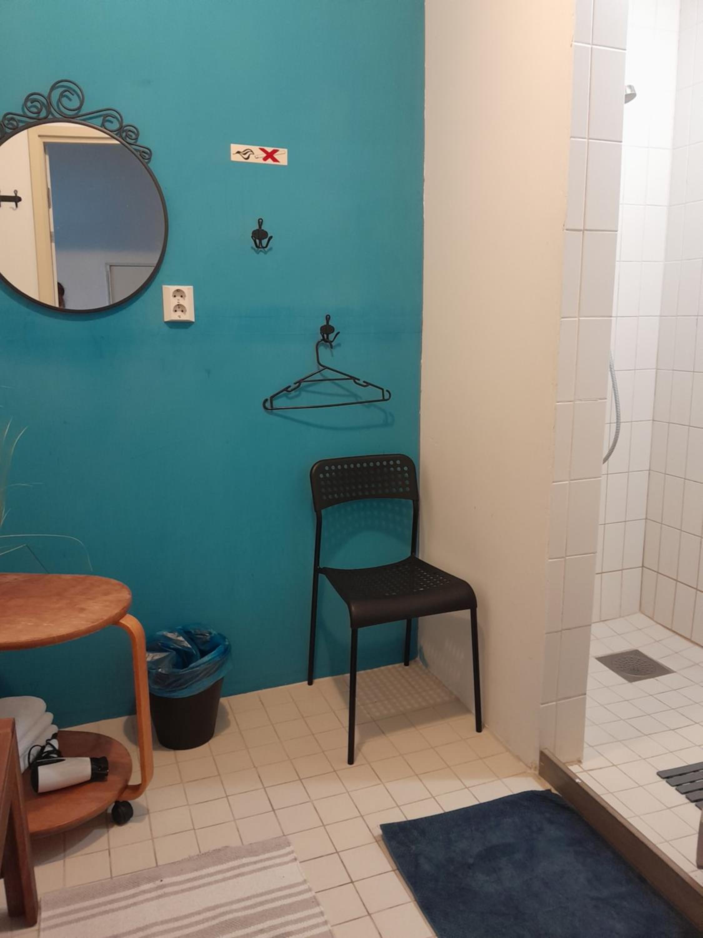 Budget Double Room - Photo 7