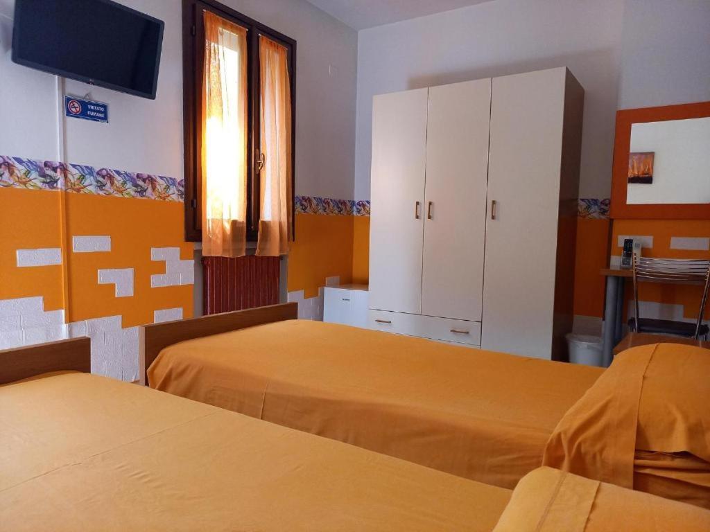 Twin Room photo 1