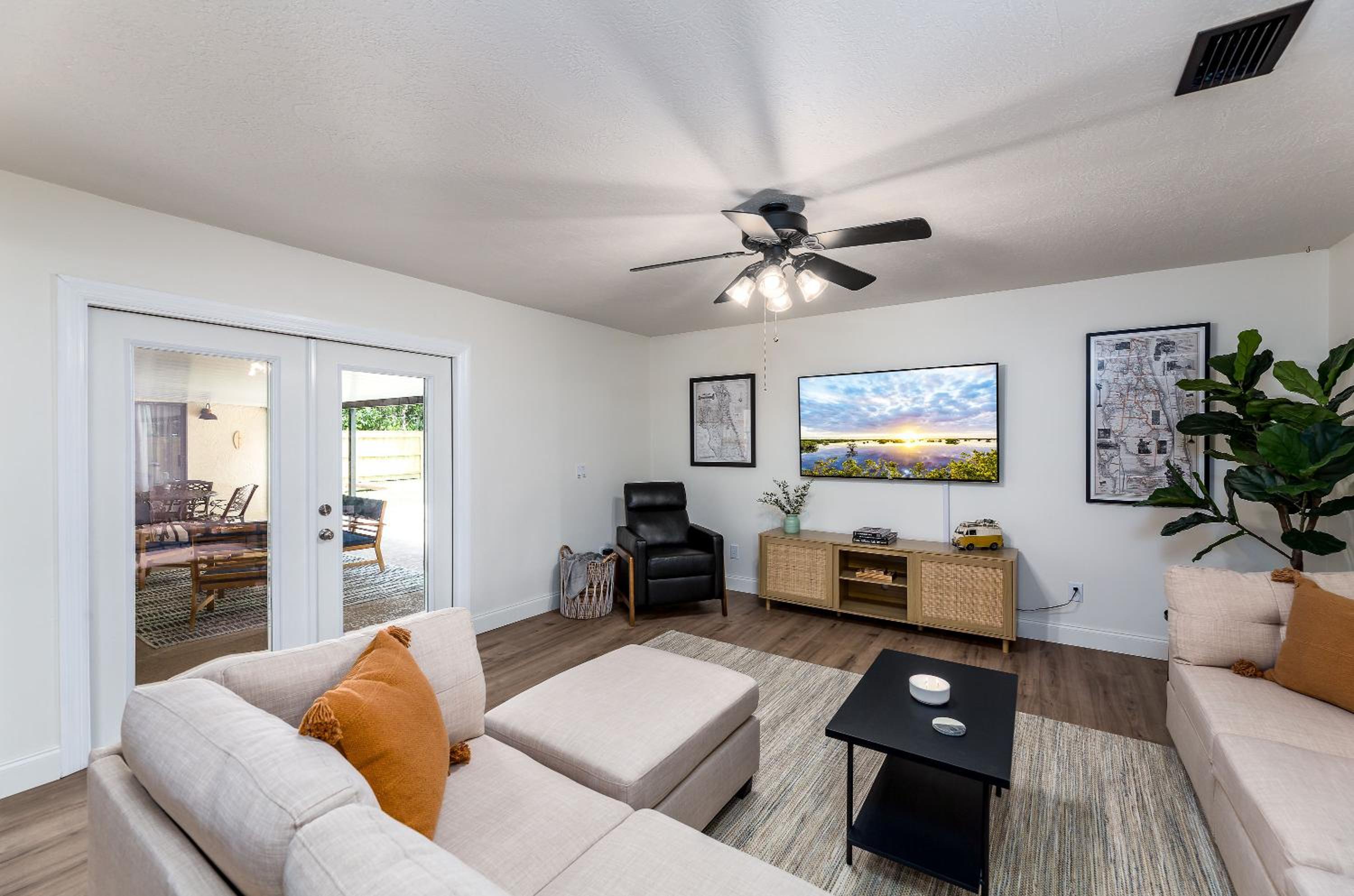 Four-Bedroom House photo 1