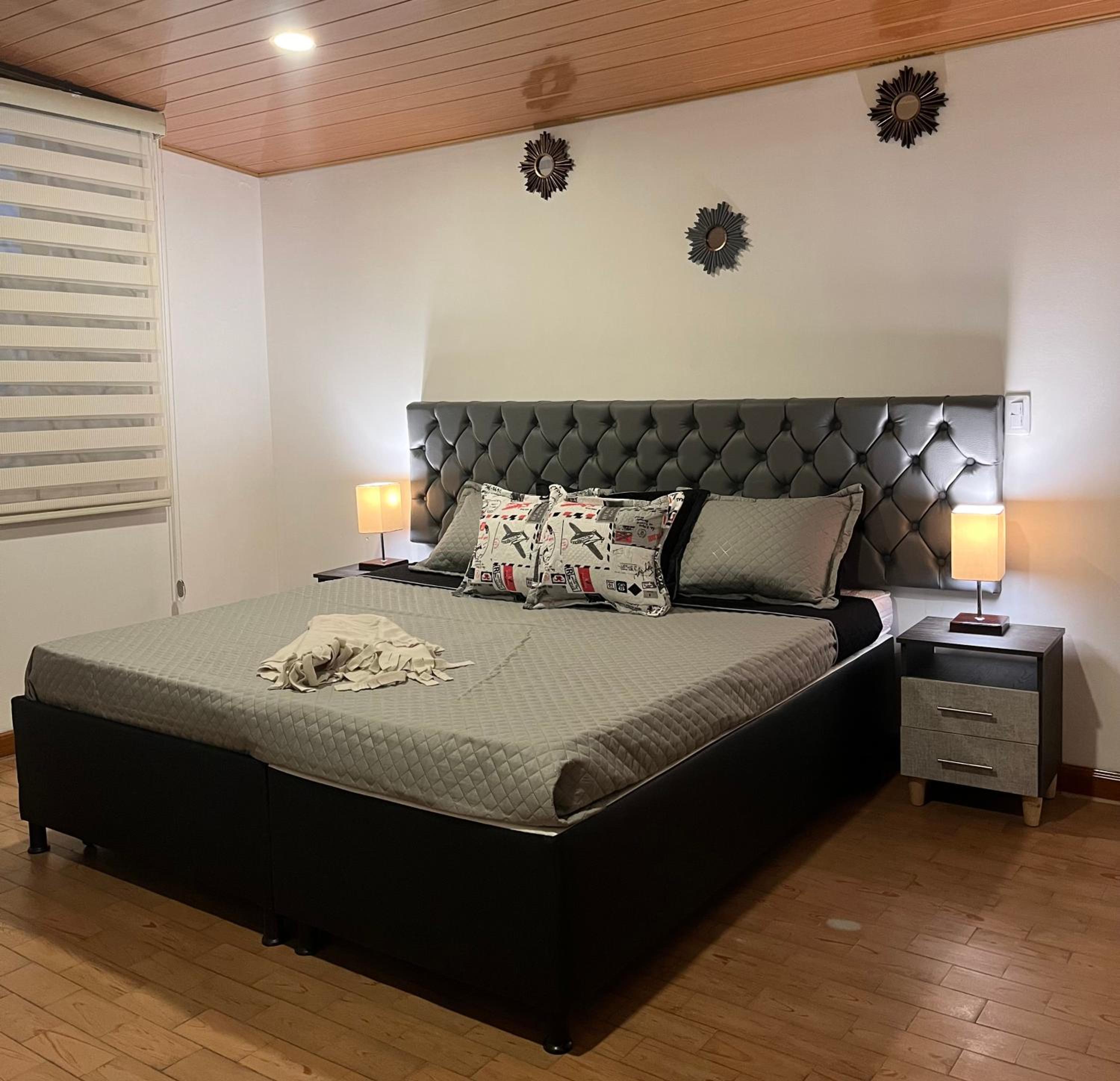 Deluxe King Room