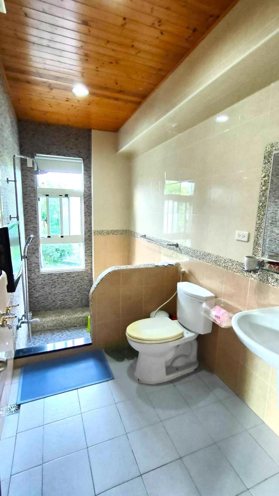 Deluxe Quadruple Room photo 3