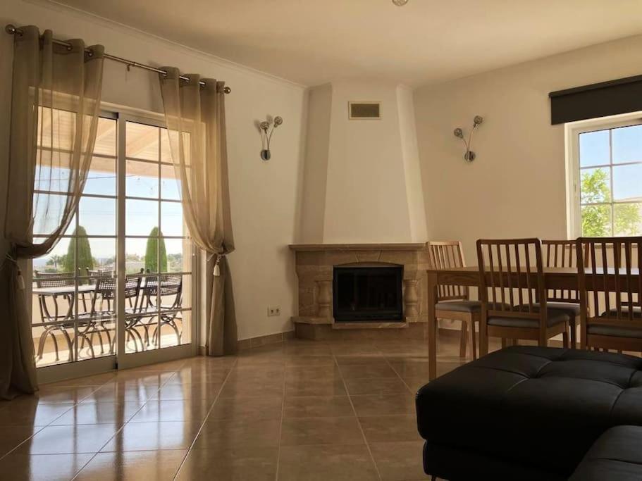 Villa photo 3