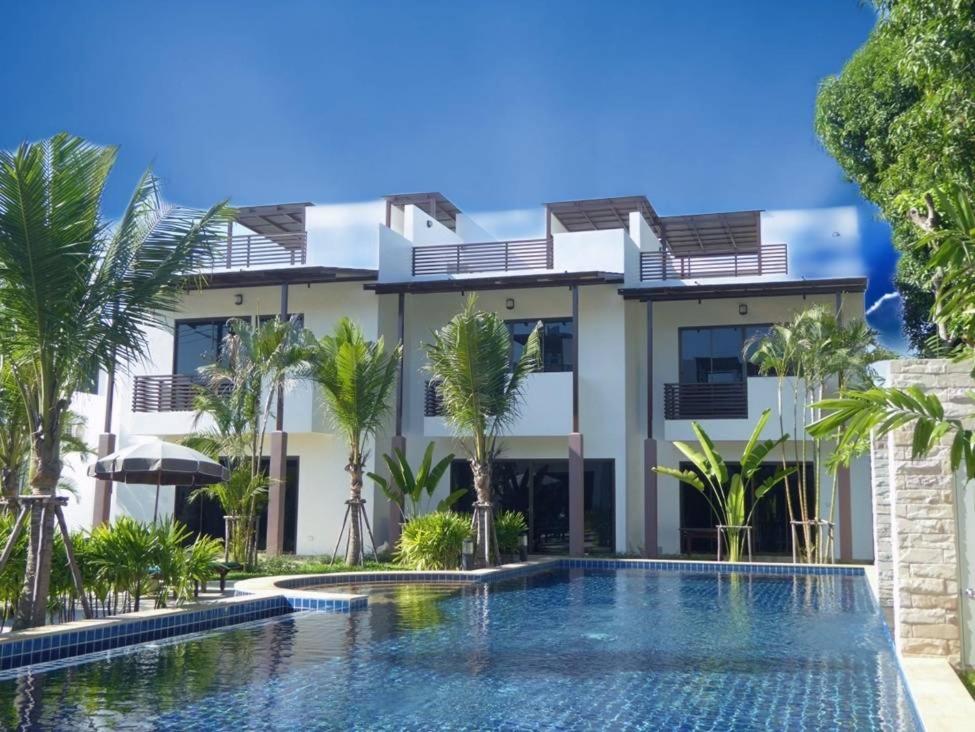 Two-Bedroom Villa photo 2