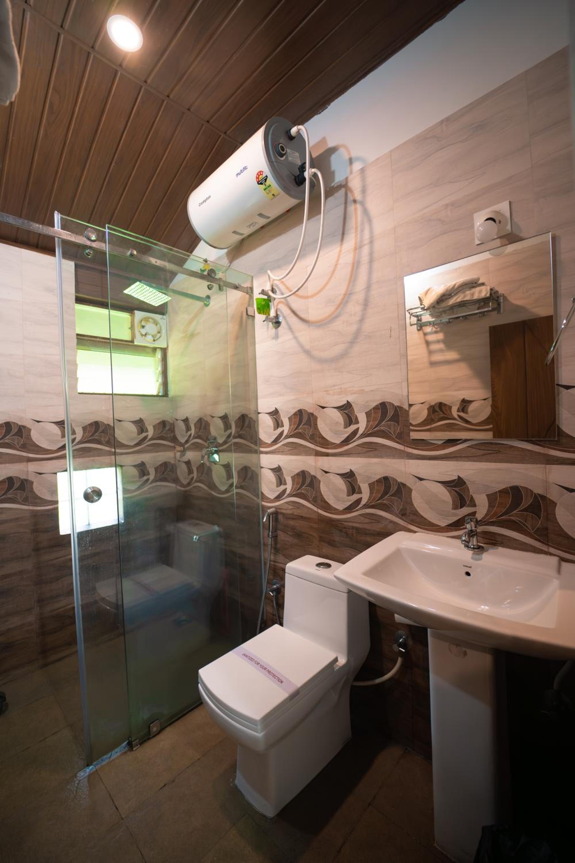 Deluxe Double or Twin Room with Garden View - Photo 7