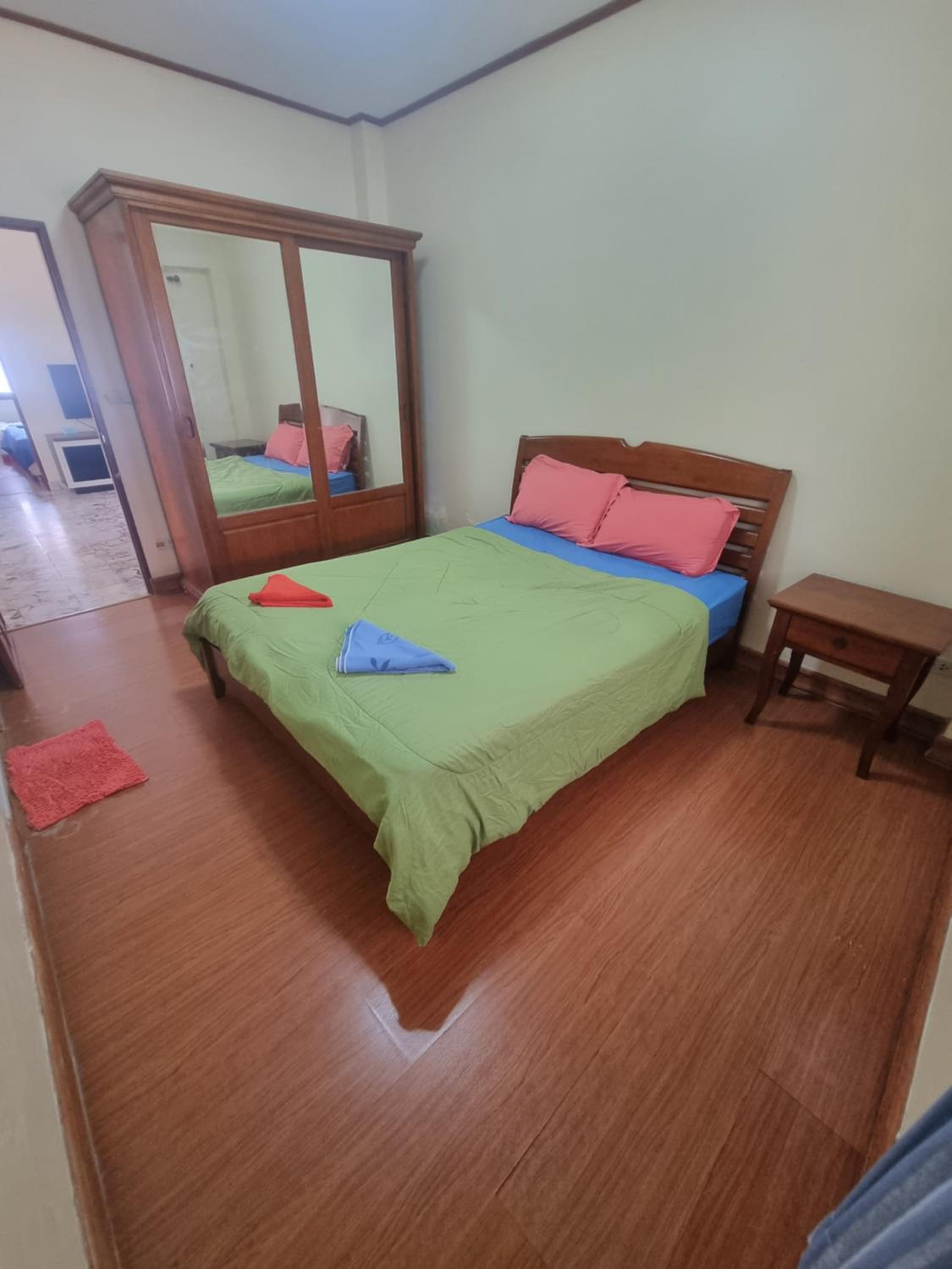Four-Bedroom House photo 1