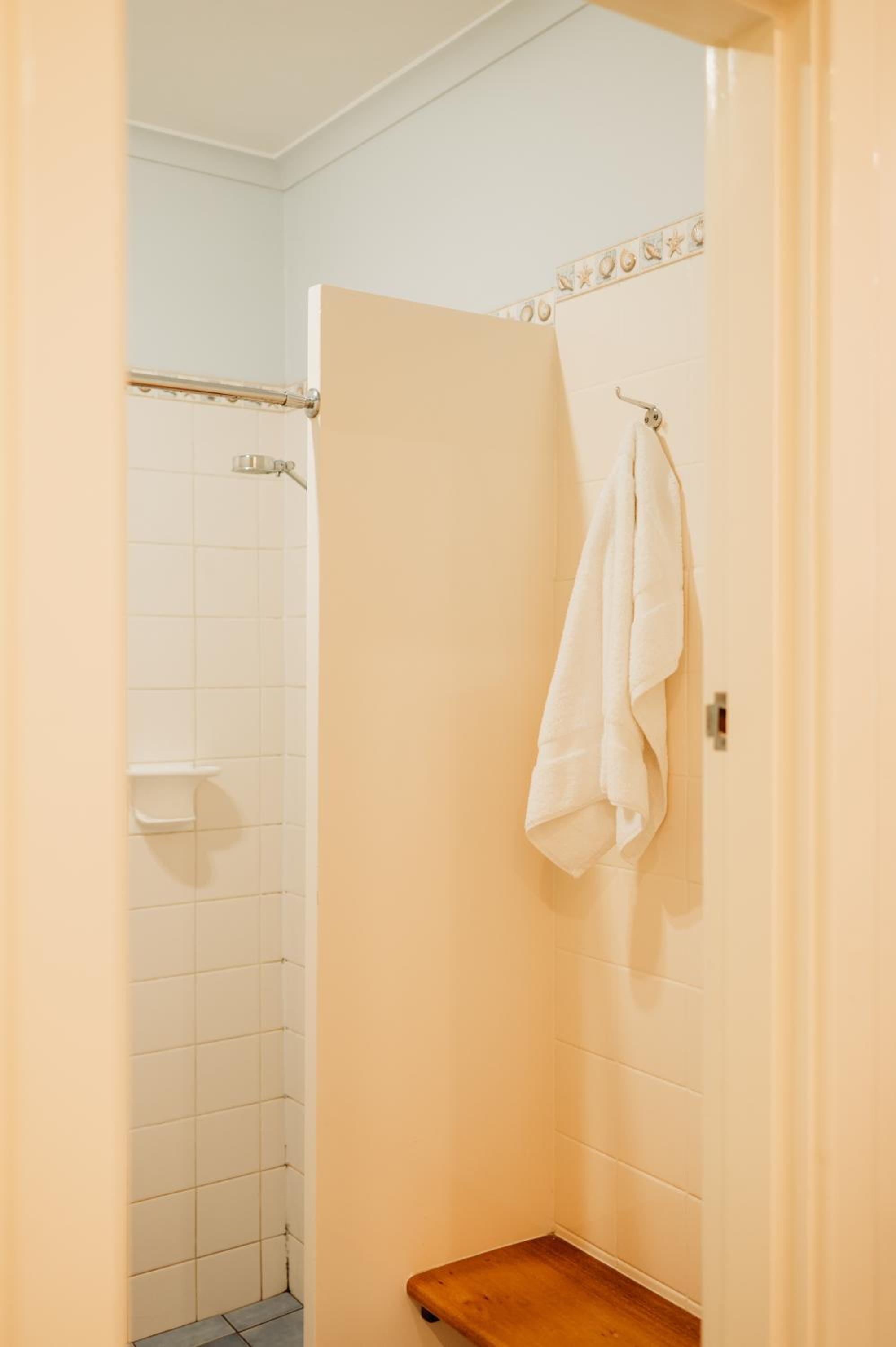 Standard Room - Photo 5