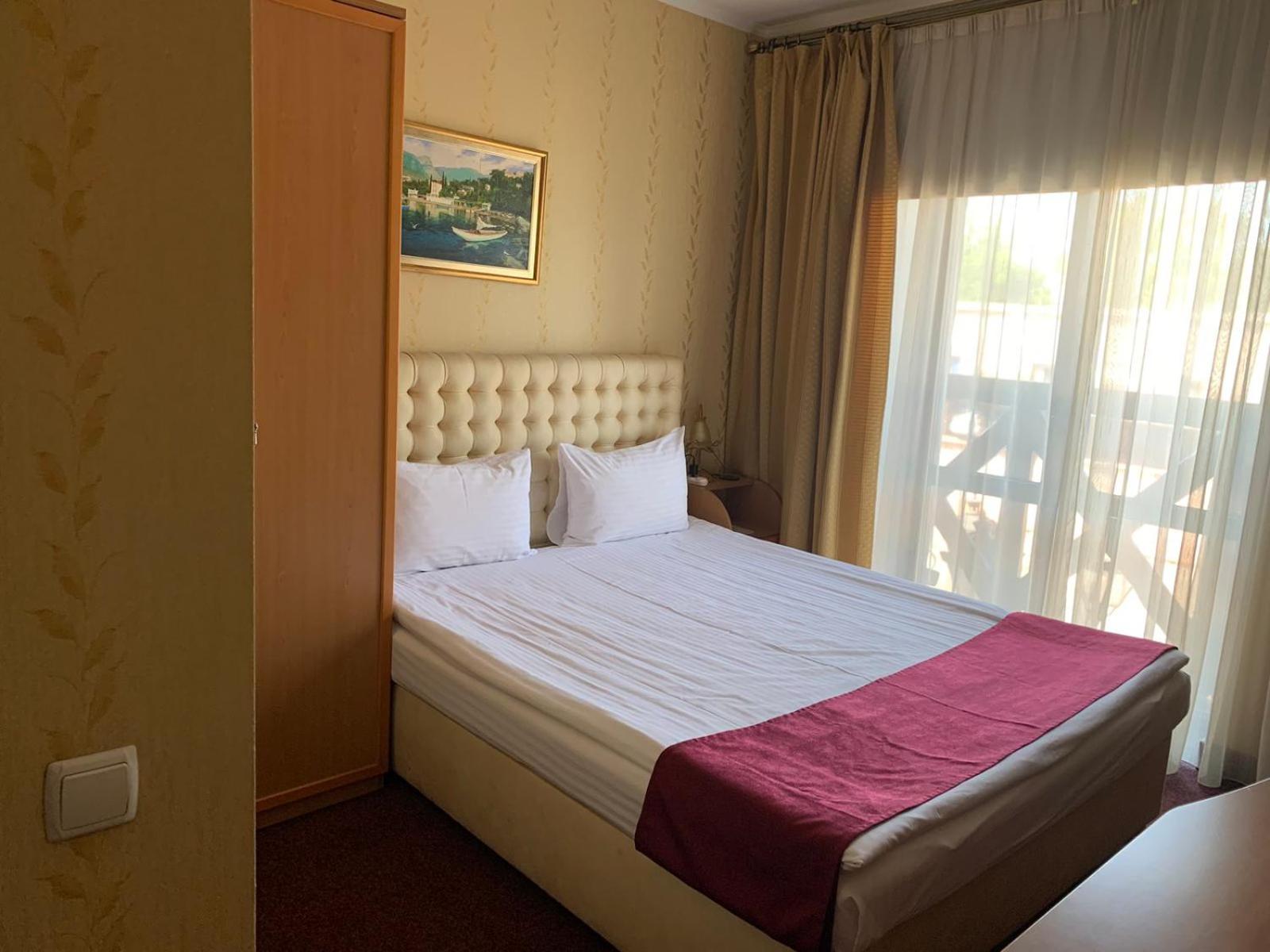 Superior Single Room