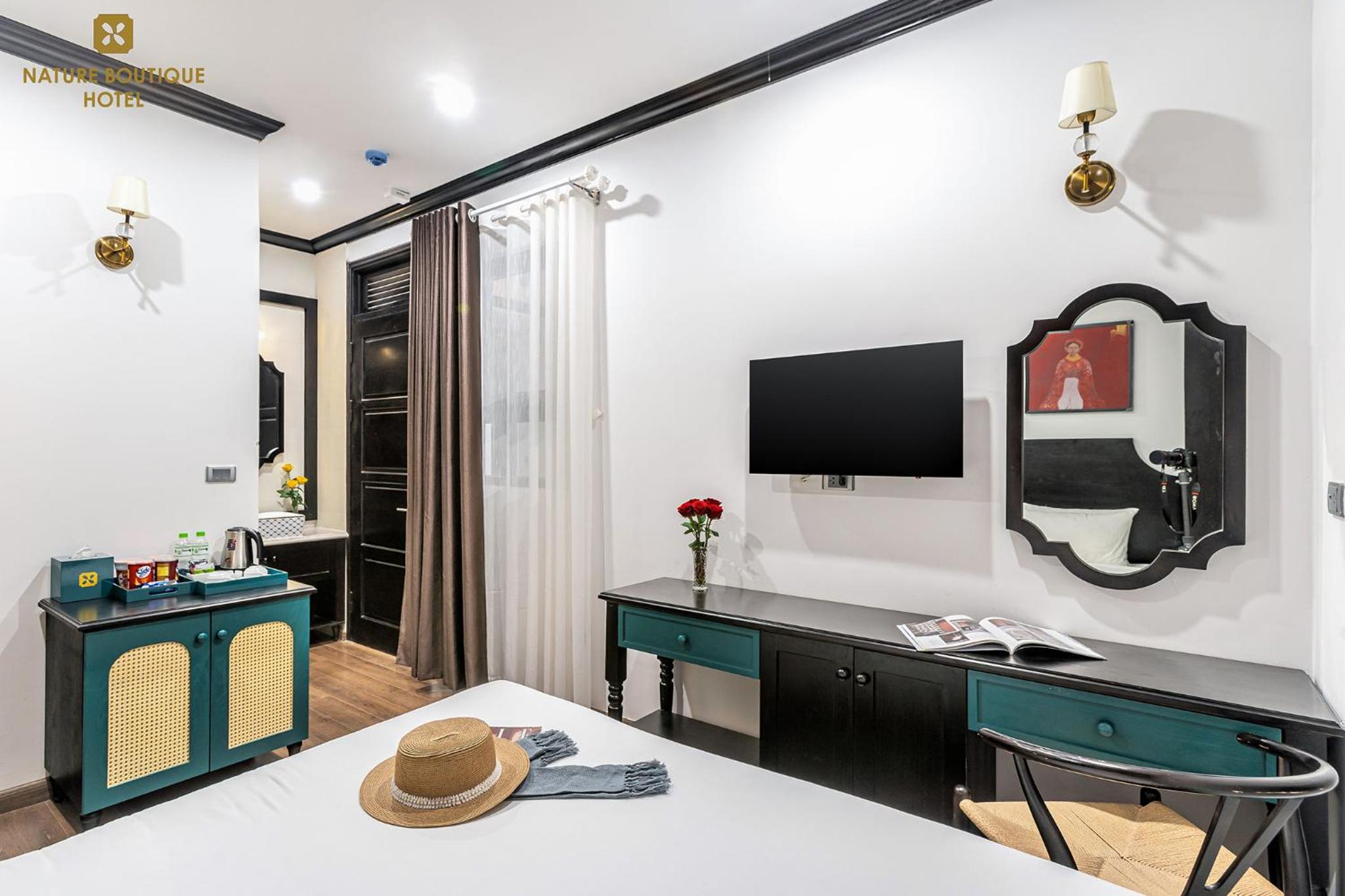 Deluxe Room - Photo 7