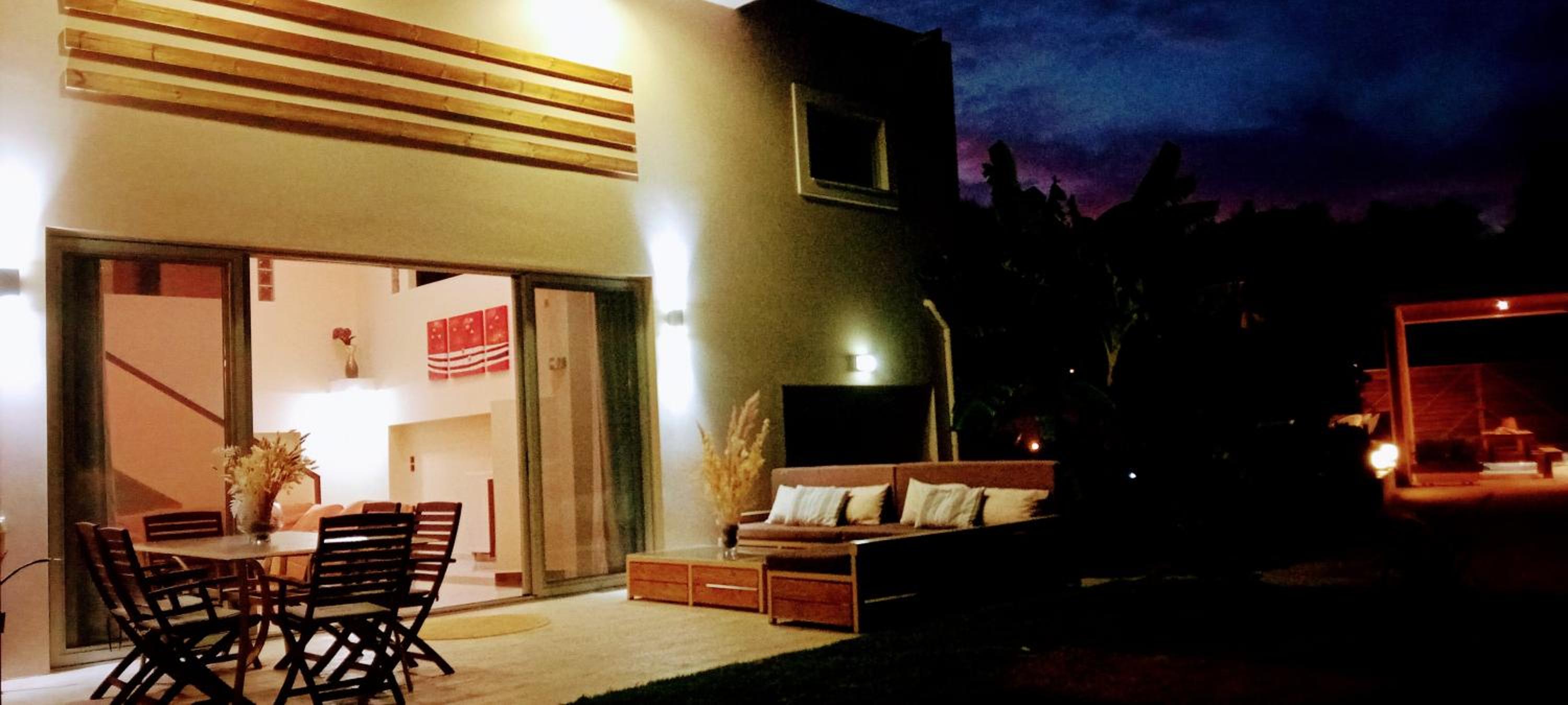 Villa photo 2