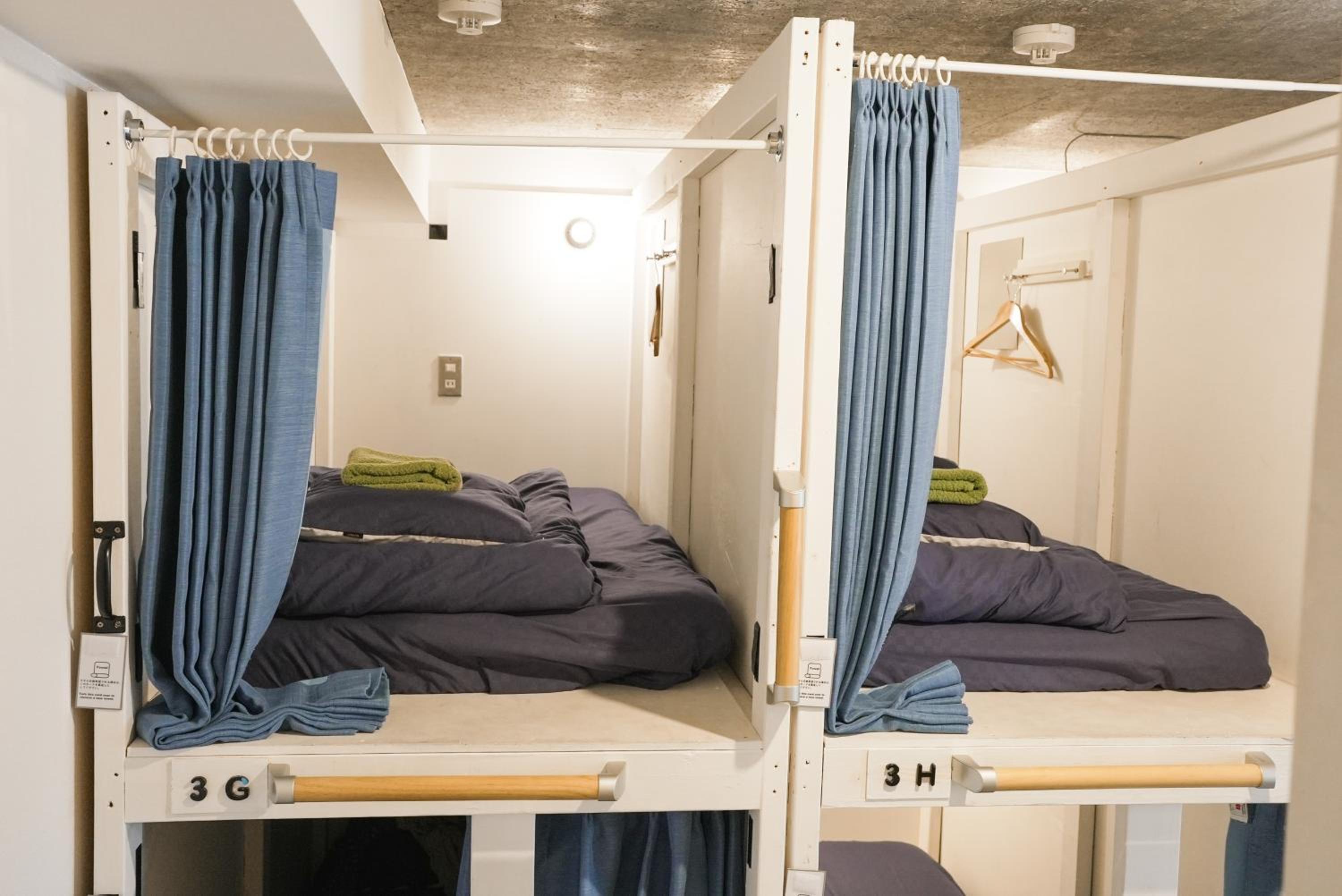 Single Bed in Dormitory Room photo 2