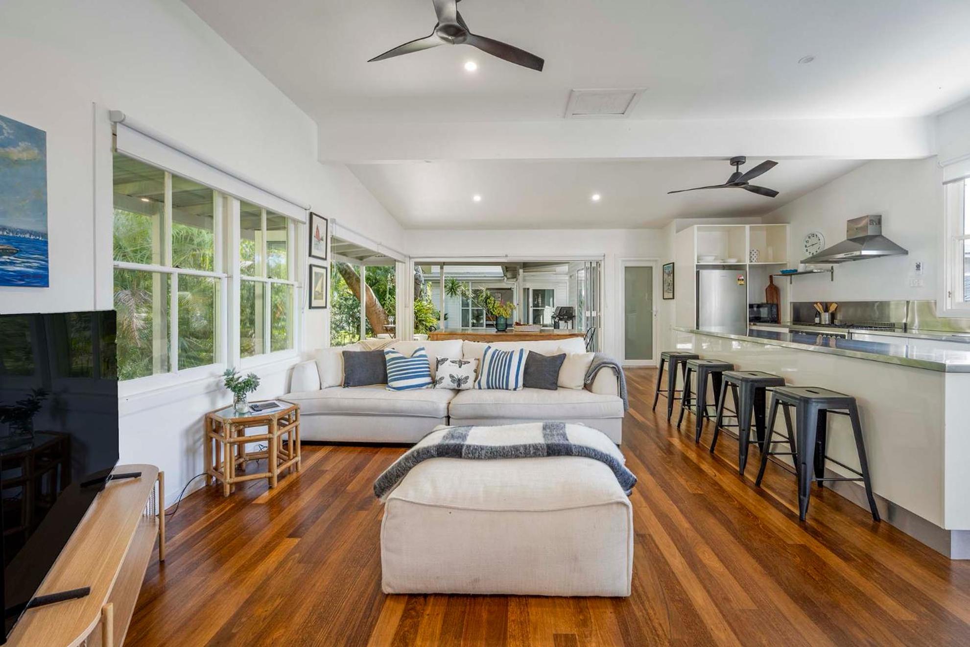 Four-Bedroom House photo 1