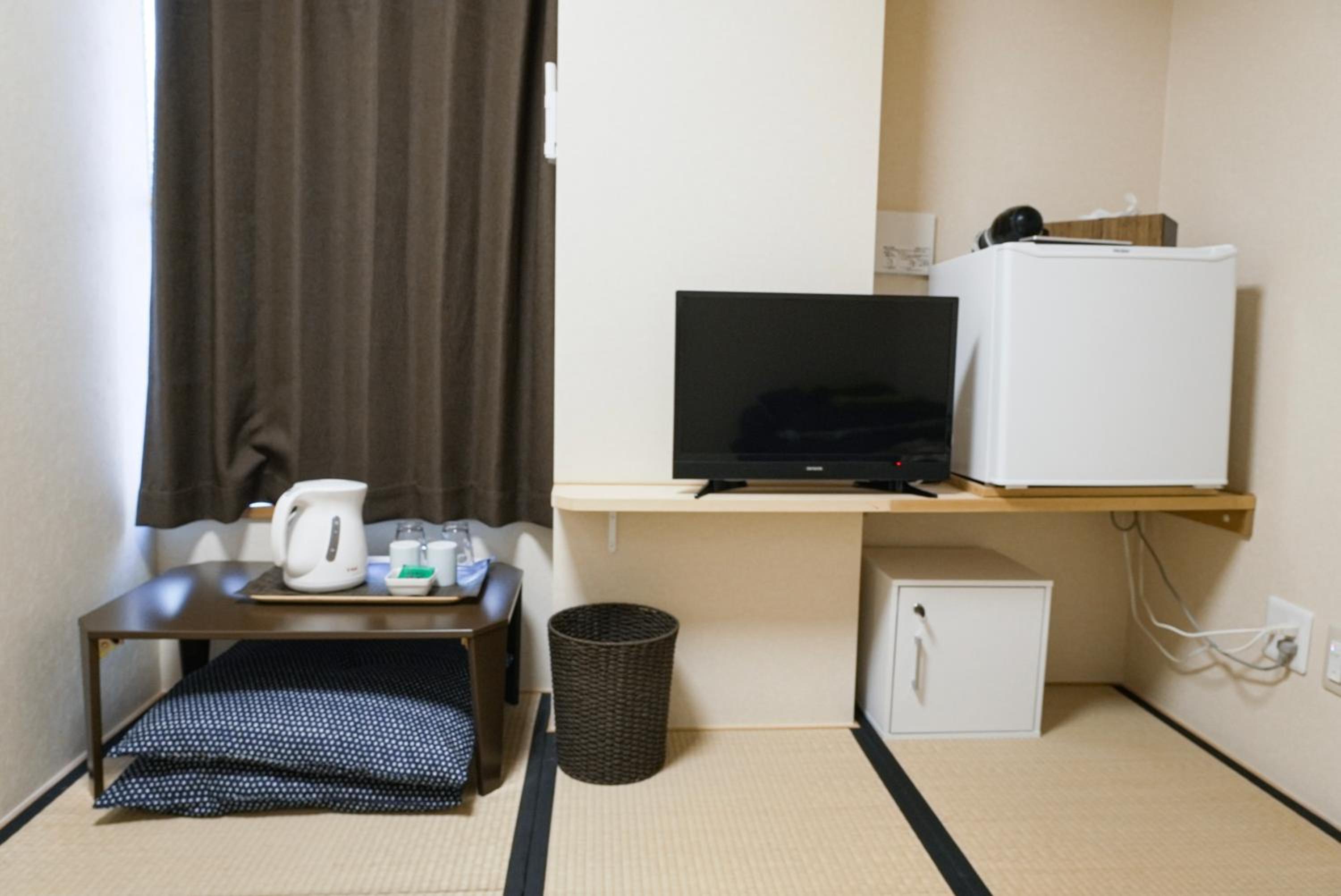 Standard Twin Room photo 2