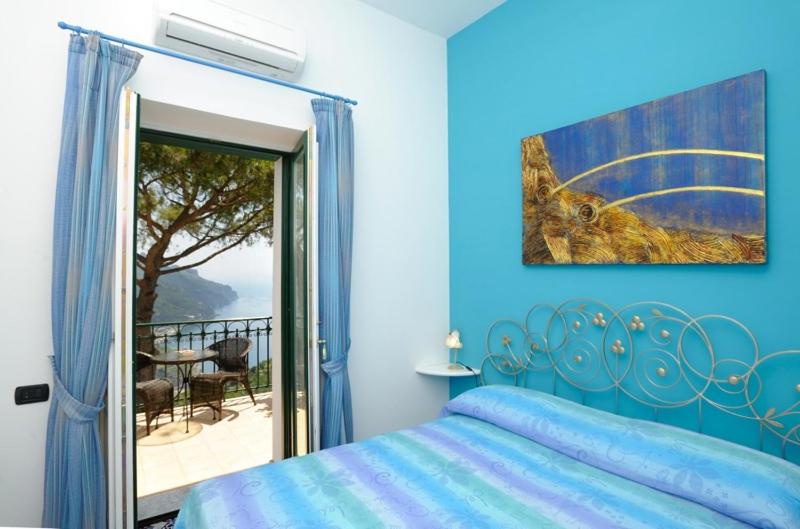 Double Room with Gulf View - Photo 4
