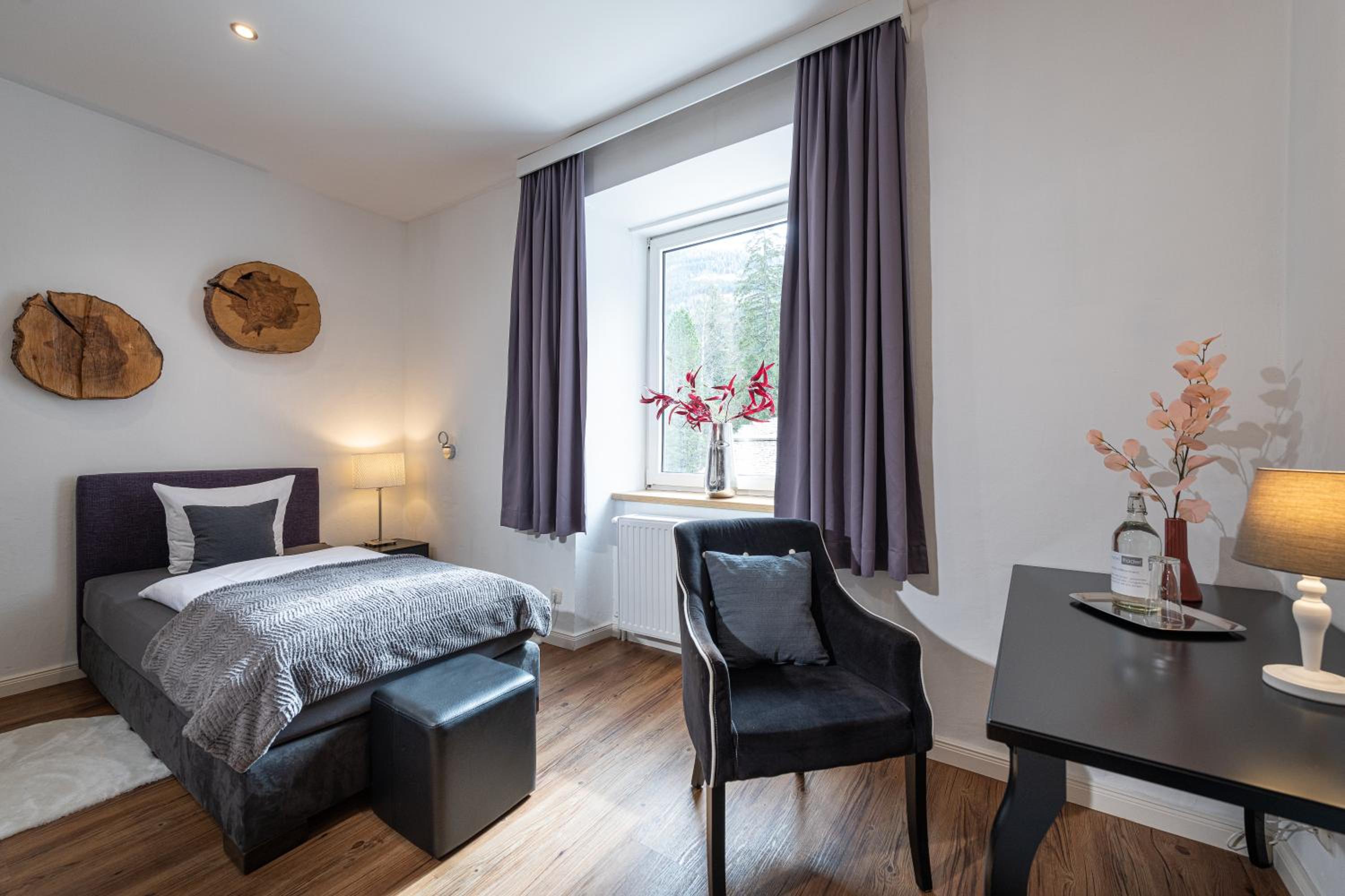 Comfort Single Room