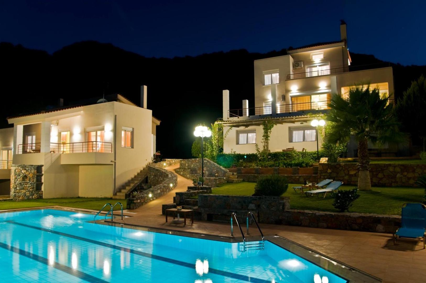 Villa with Private Pool photo 2