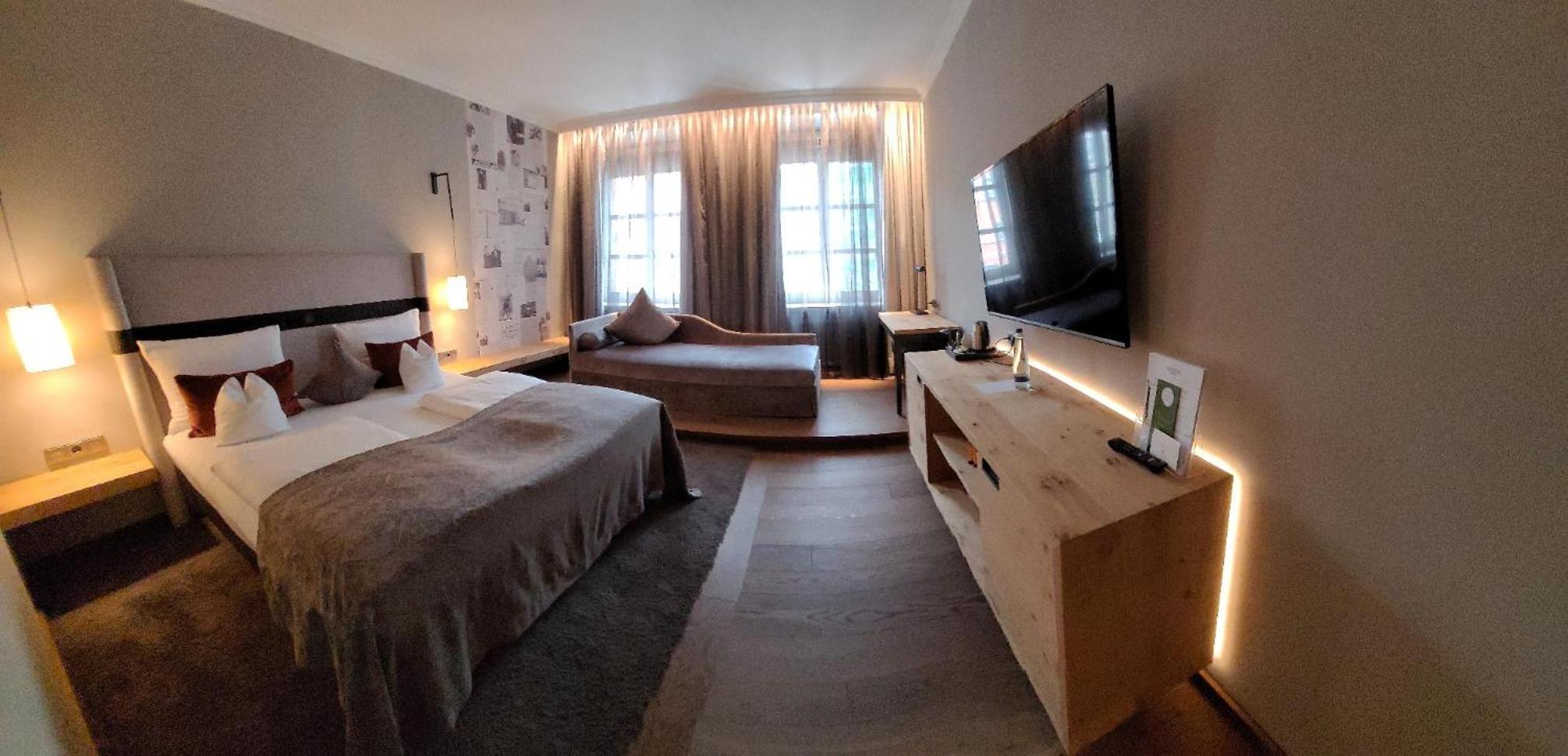Junior Suite - Photo 5