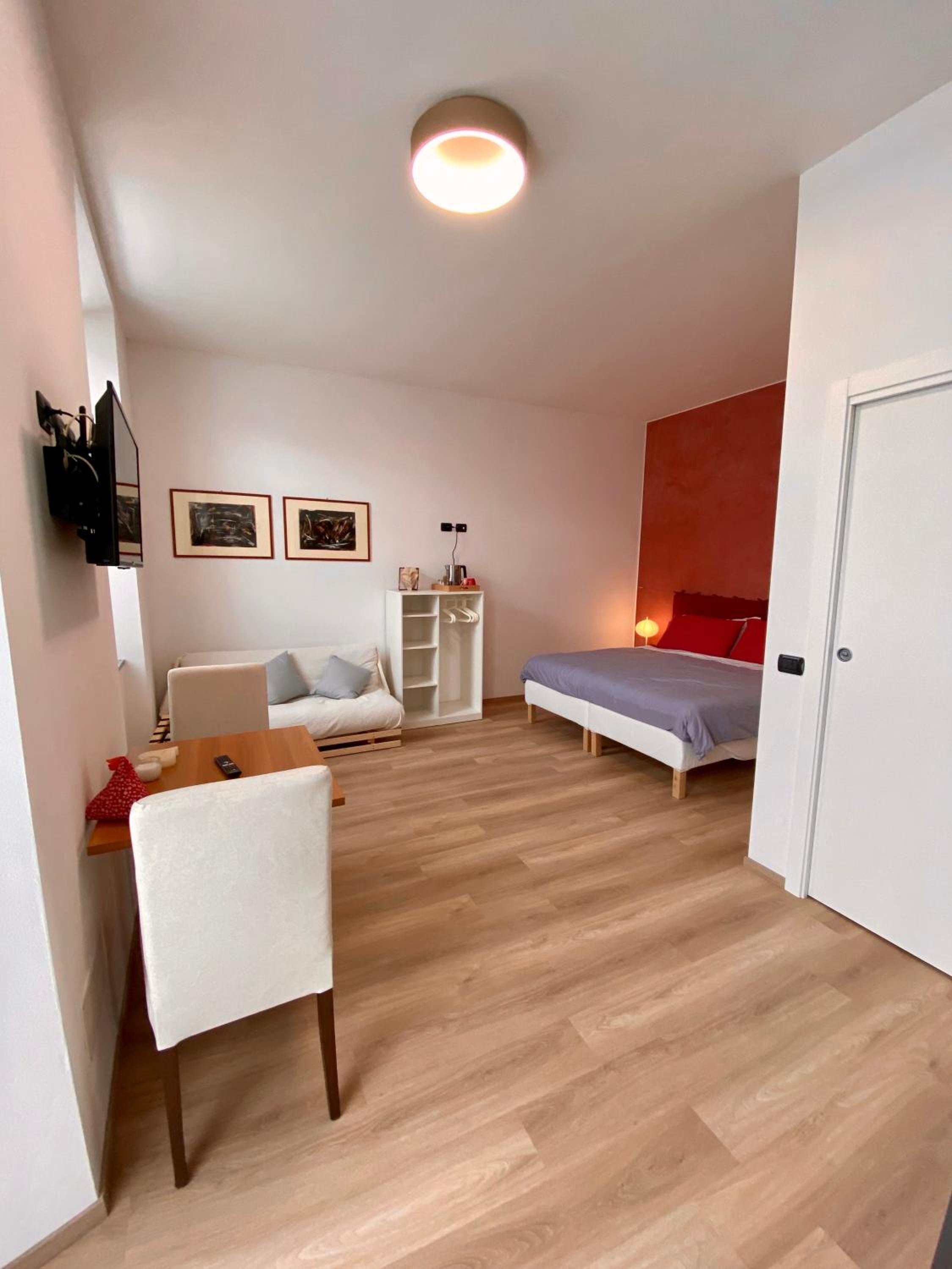 Deluxe Double or Twin Room with Balcony photo 1