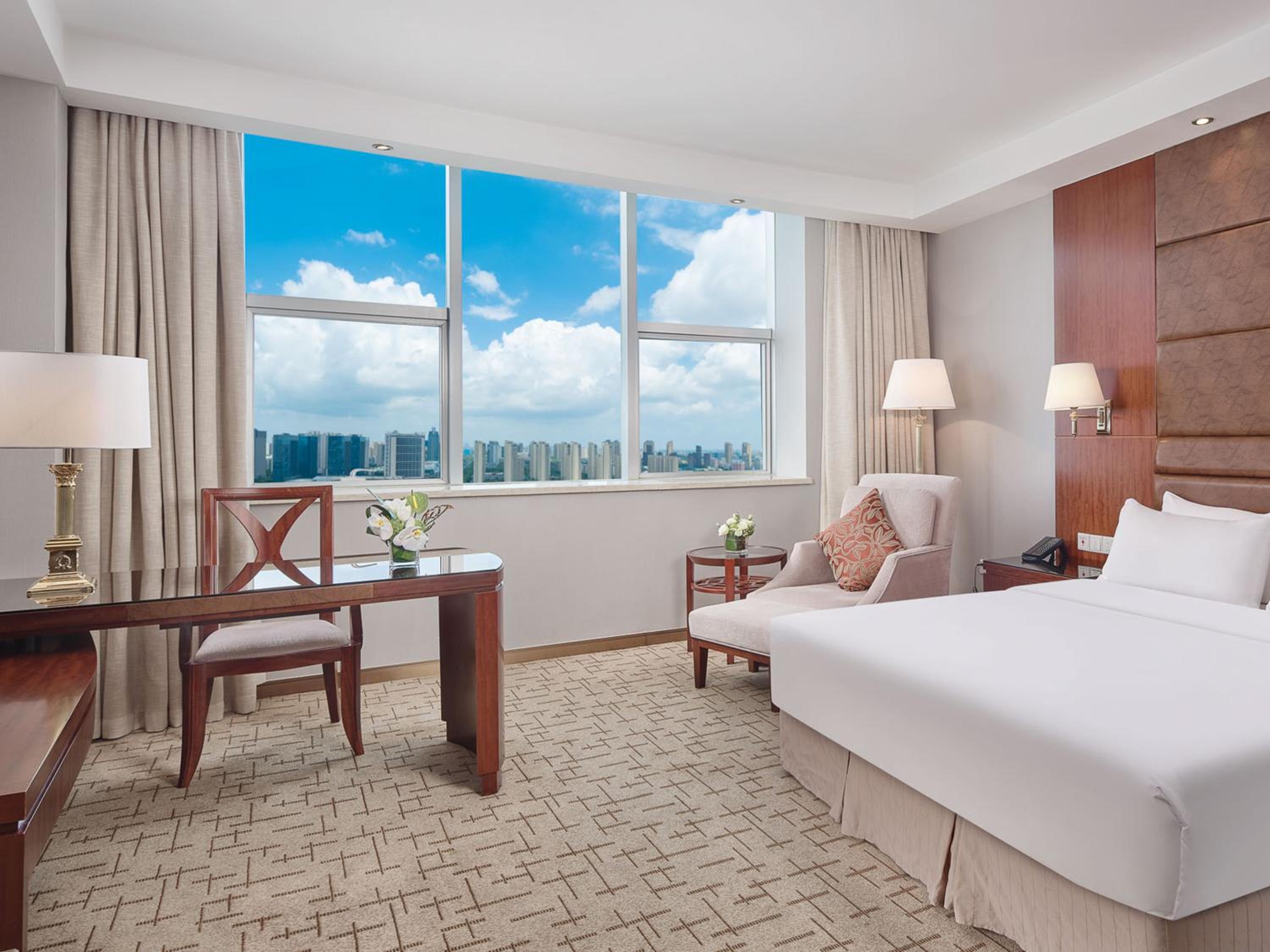 Deluxe Double Room photo 3