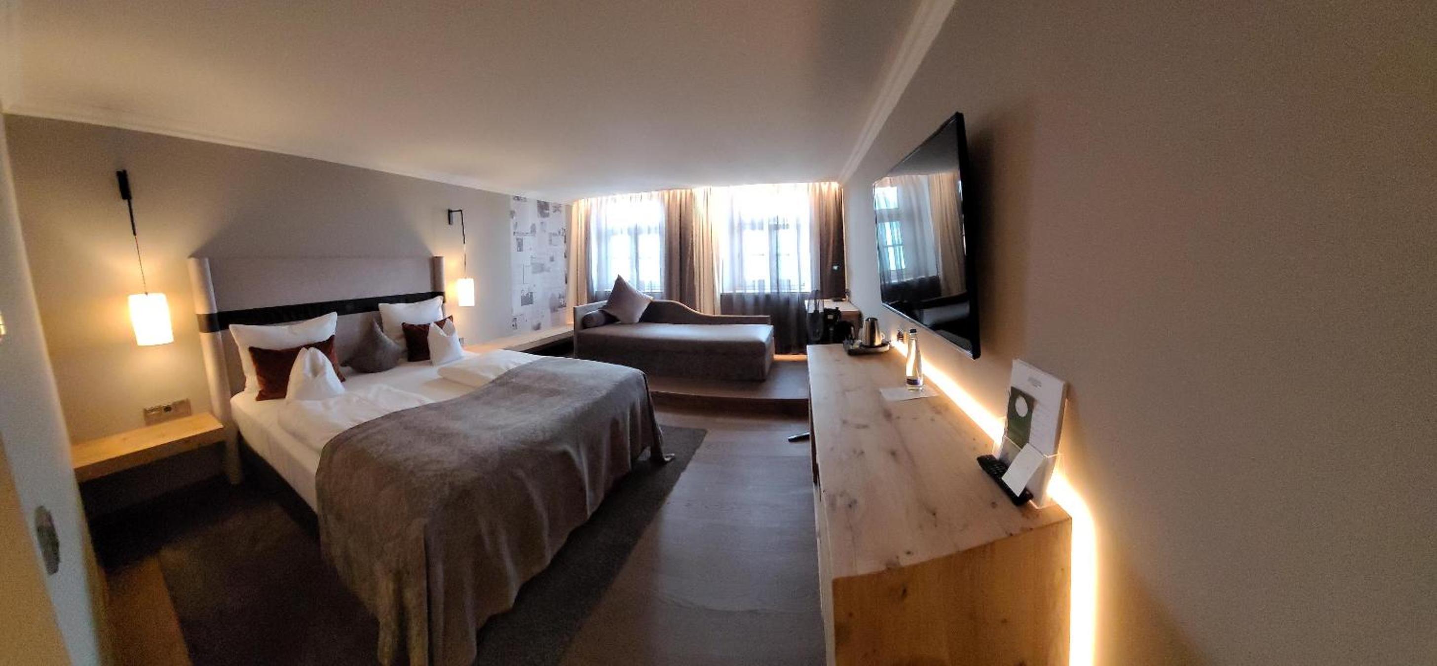 Junior Suite - Photo 7