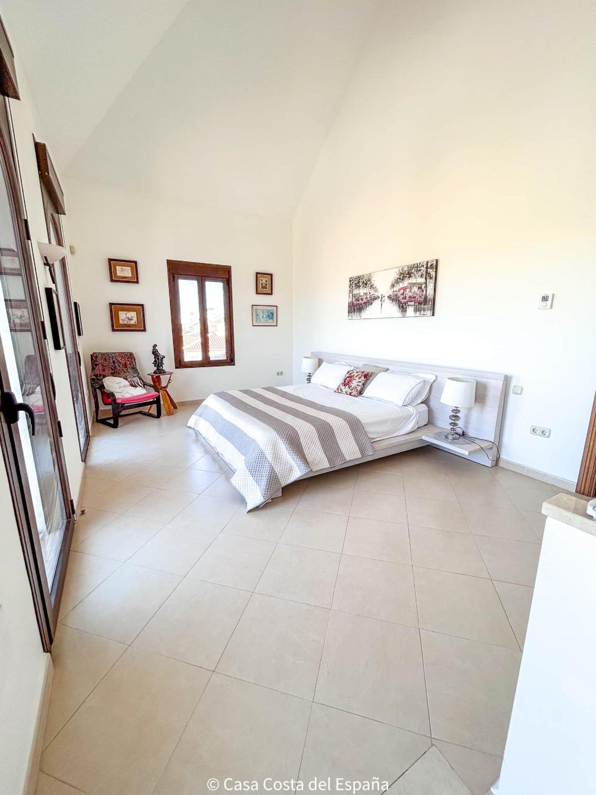 Casa de cuatro habitaciones