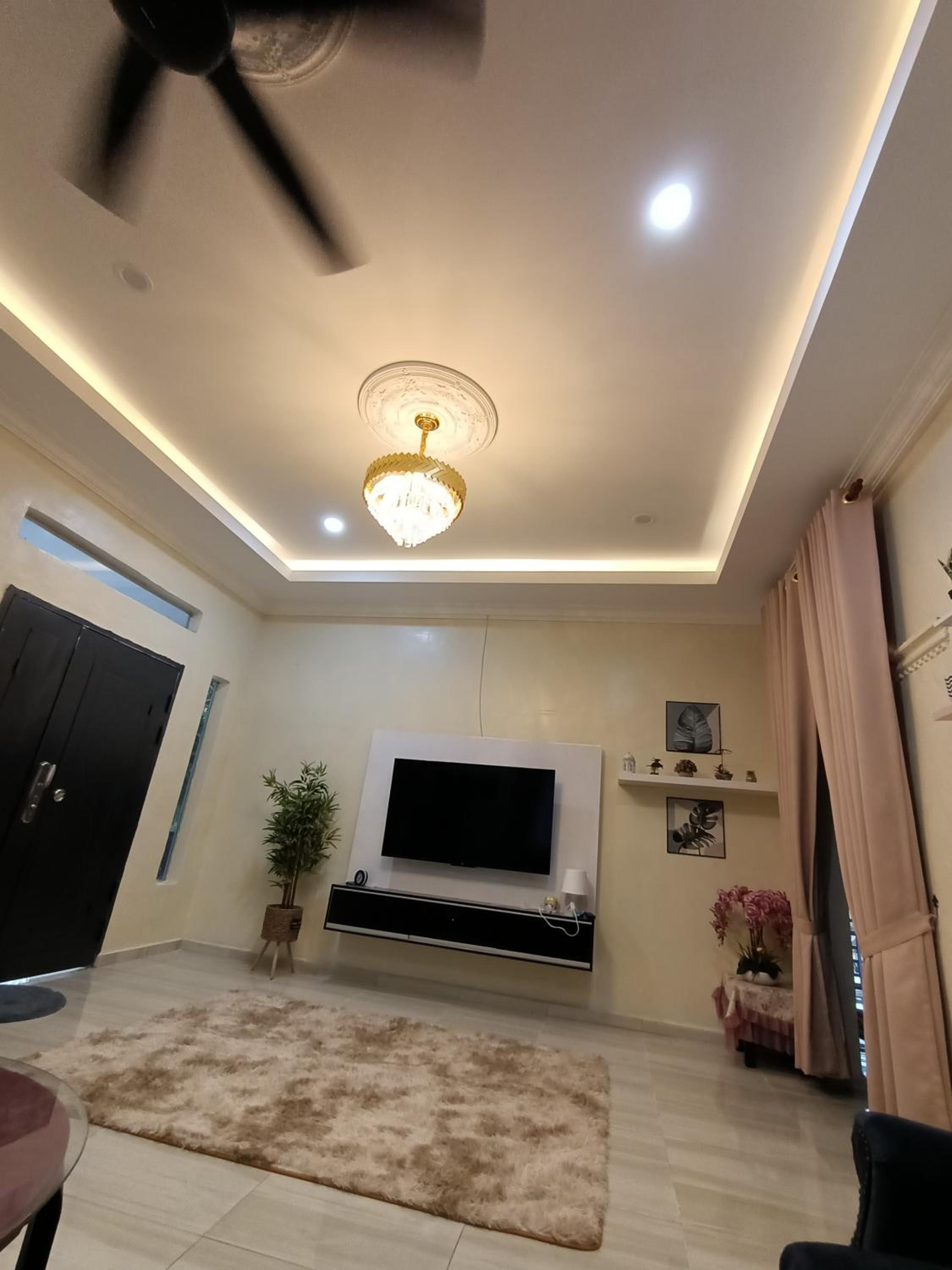 Three-Bedroom House photo 1