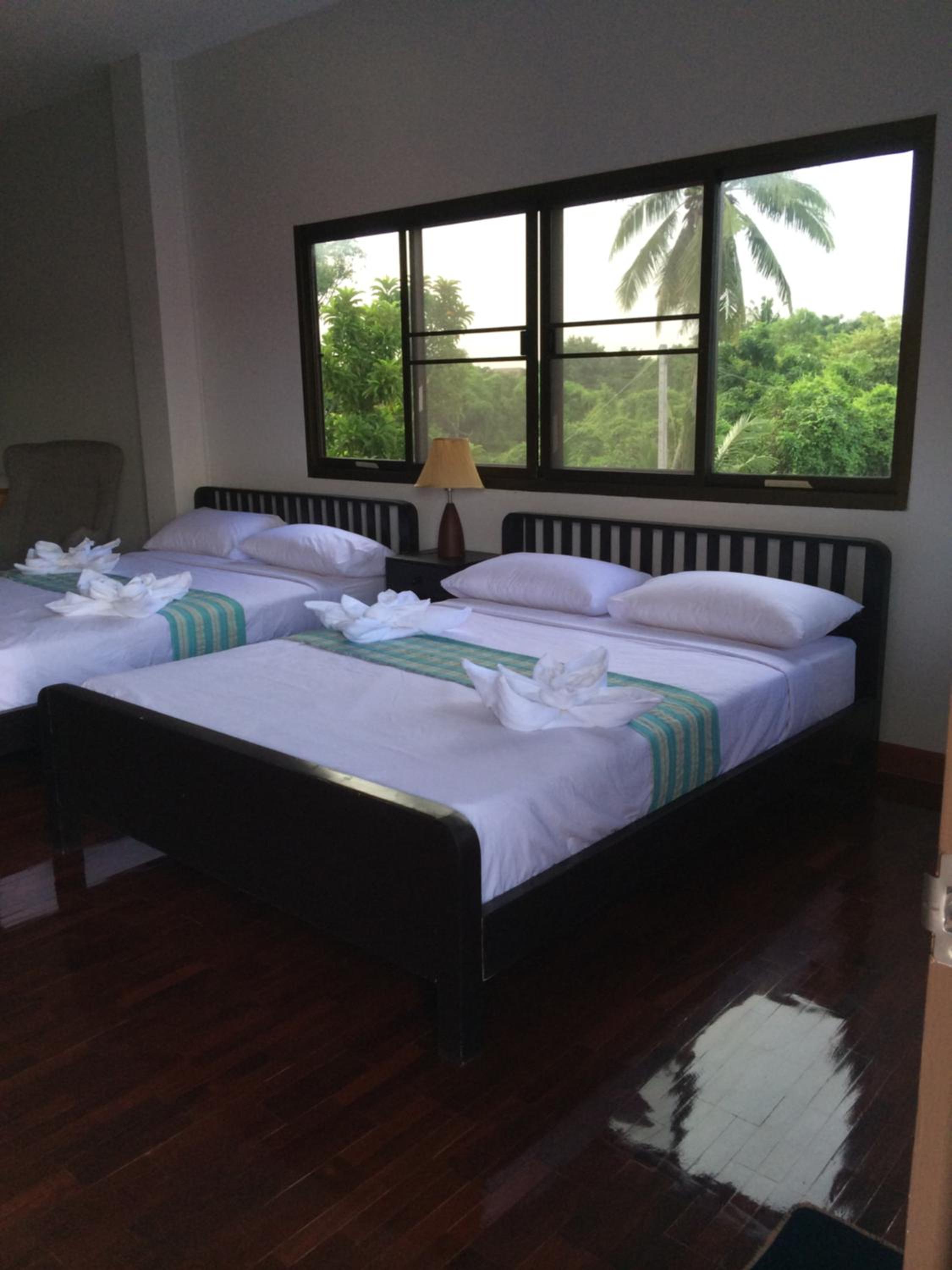 Twin Room With Garden View