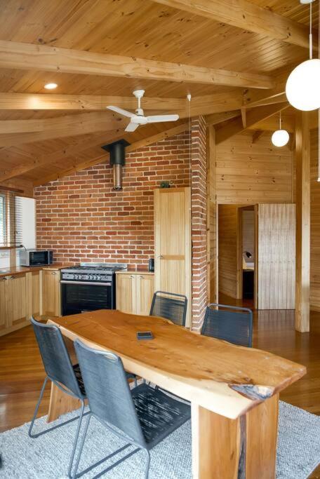 Two-Bedroom House photo 2