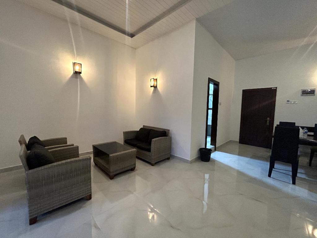 Deluxe Family Room