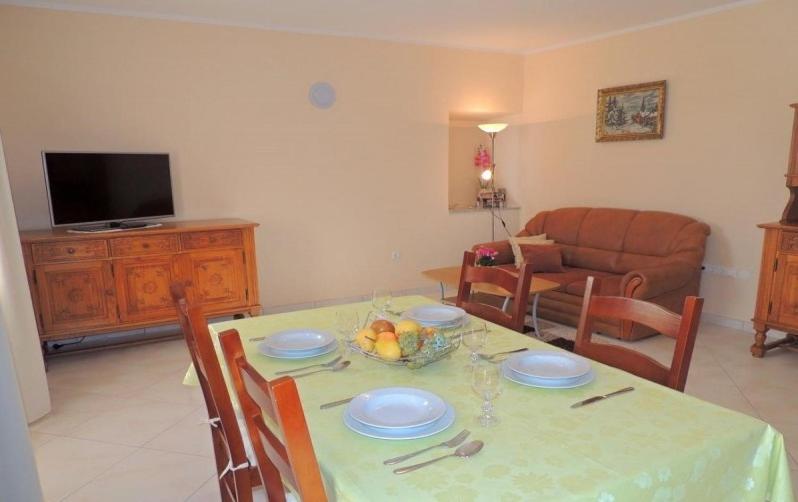 Apartment - Ground Floor photo 2