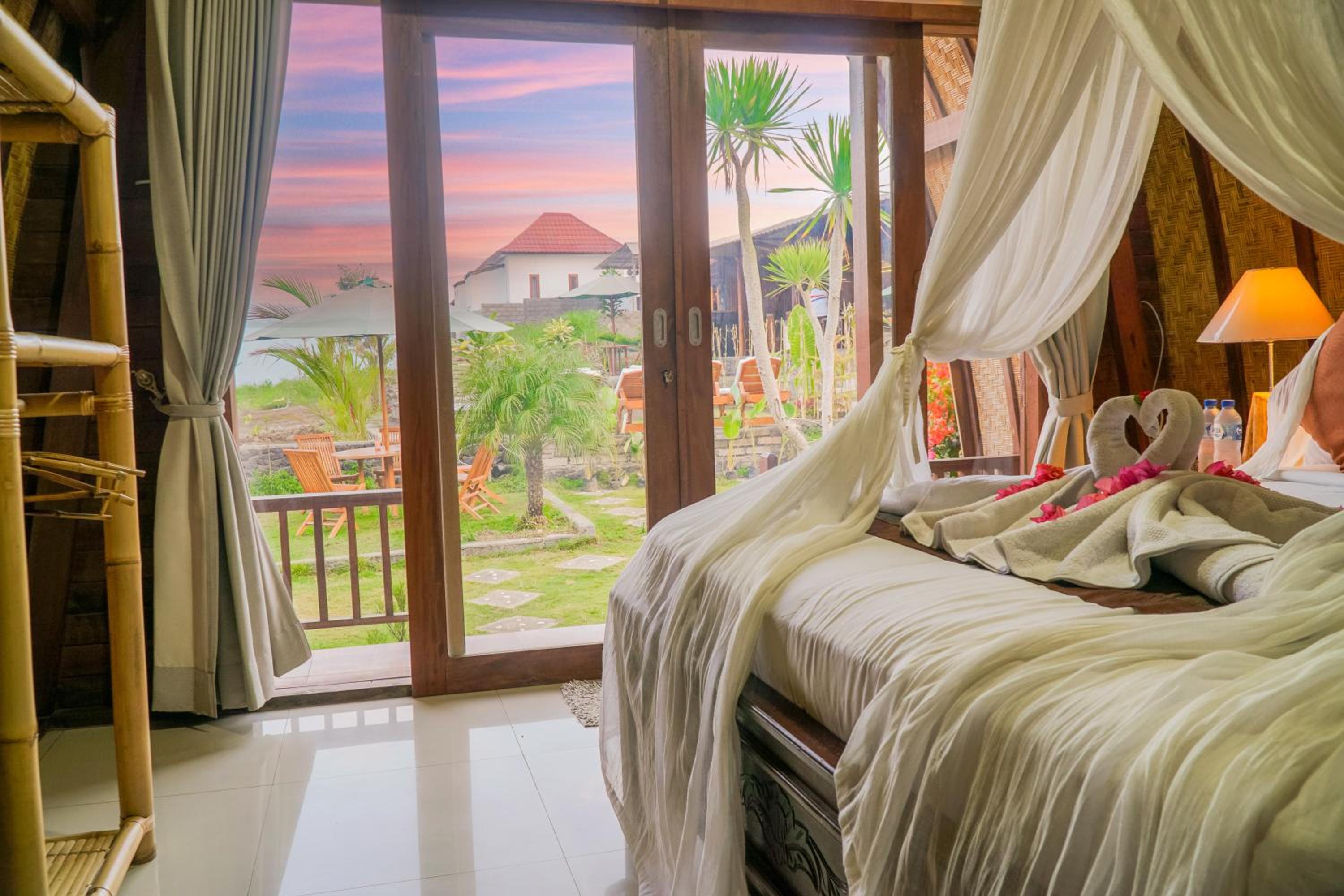 Double Room with Mountain View - Photo 1