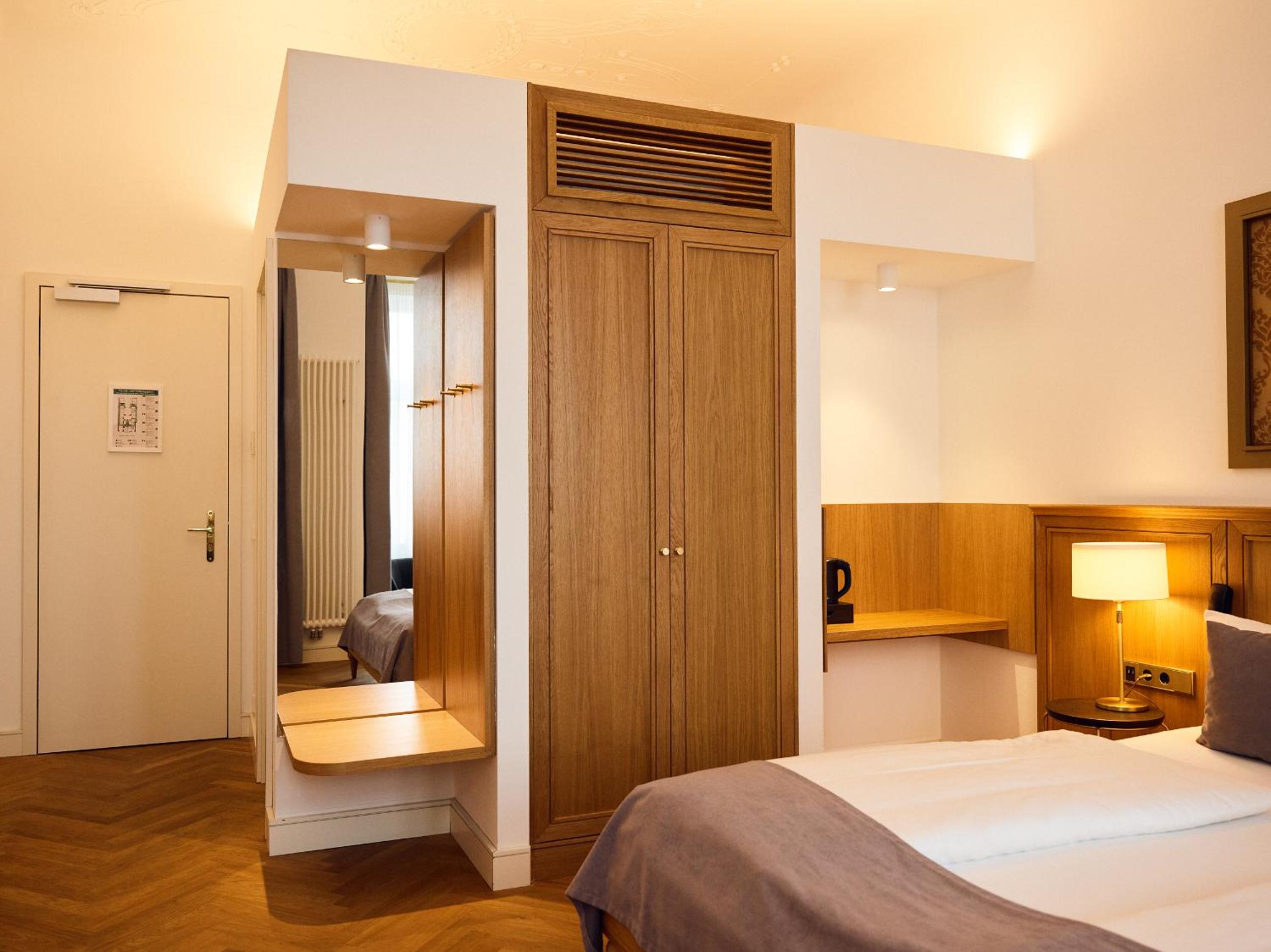Deluxe Double Room photo 2