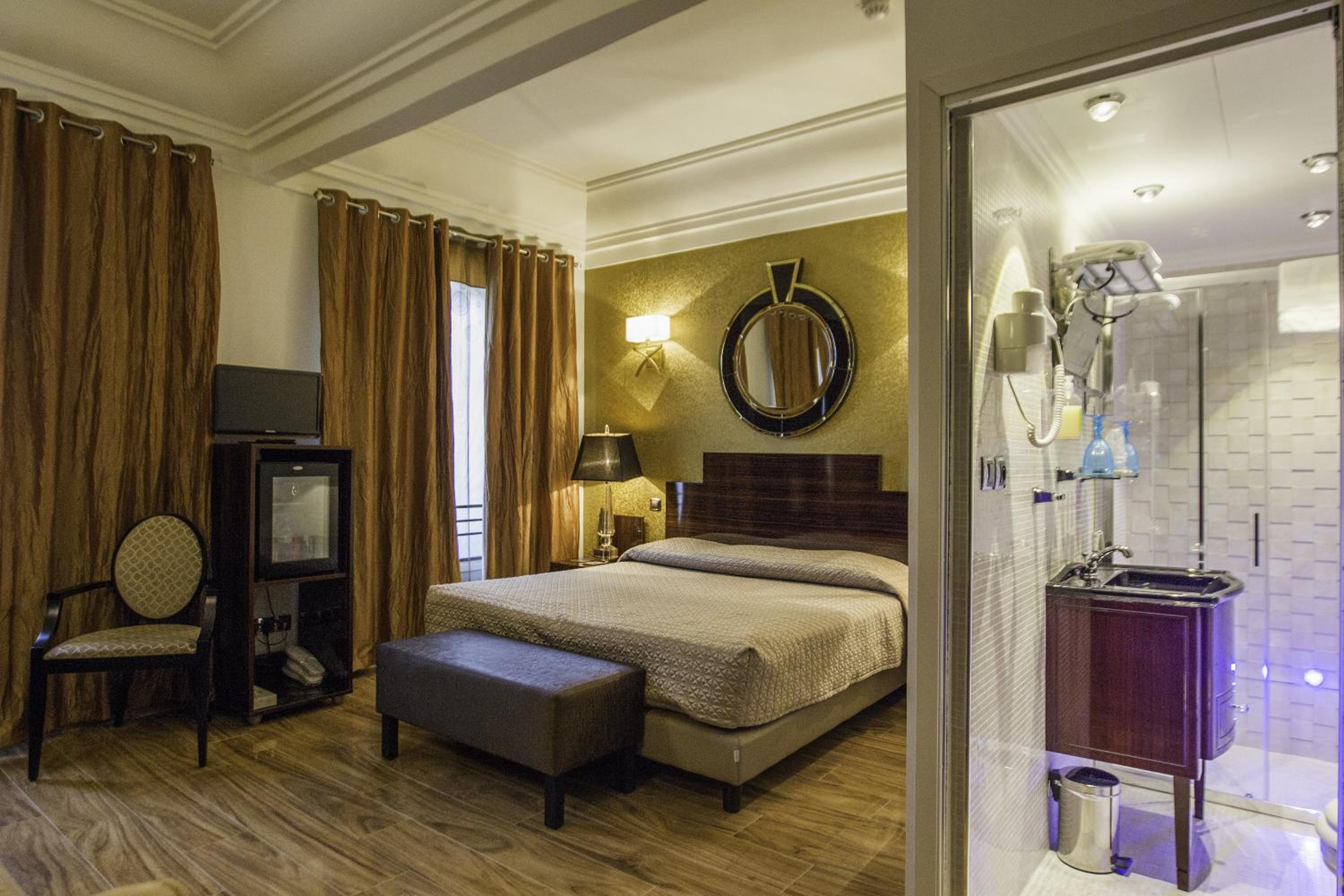 Junior Suite - Photo 9