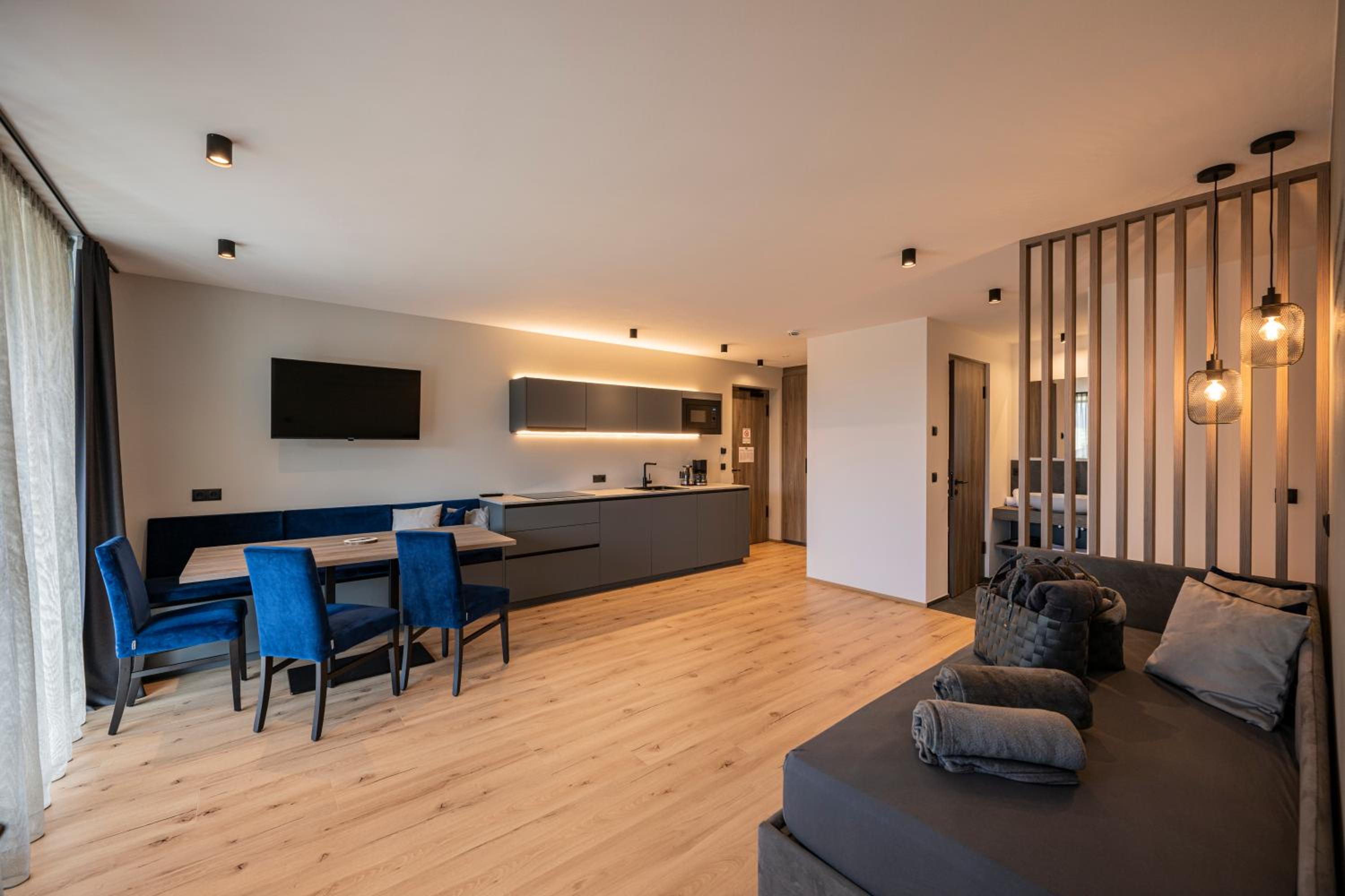 Two-Bedroom Deluxe Apartment photo 1