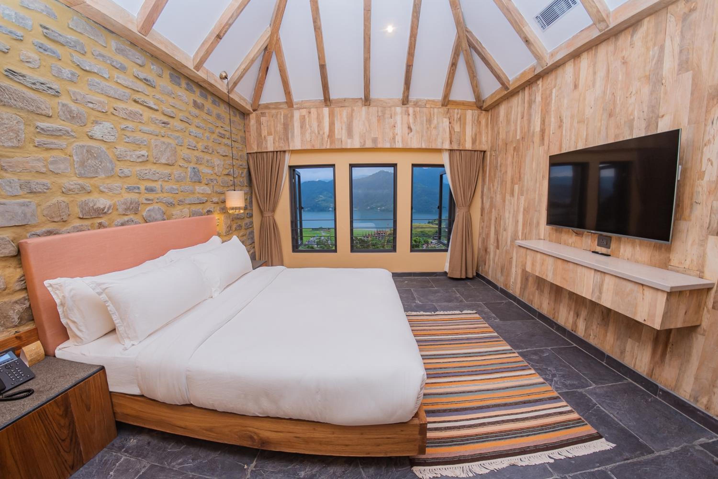Suite with Balcony photo 1