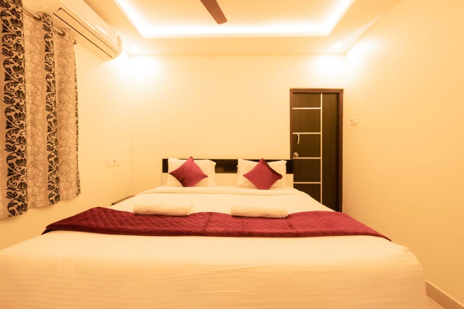 Deluxe Double Room photo 2